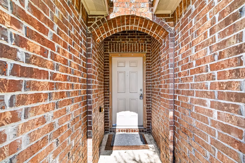 Photo 2 of 14302 Brunswick Place Drive, Houston, TX