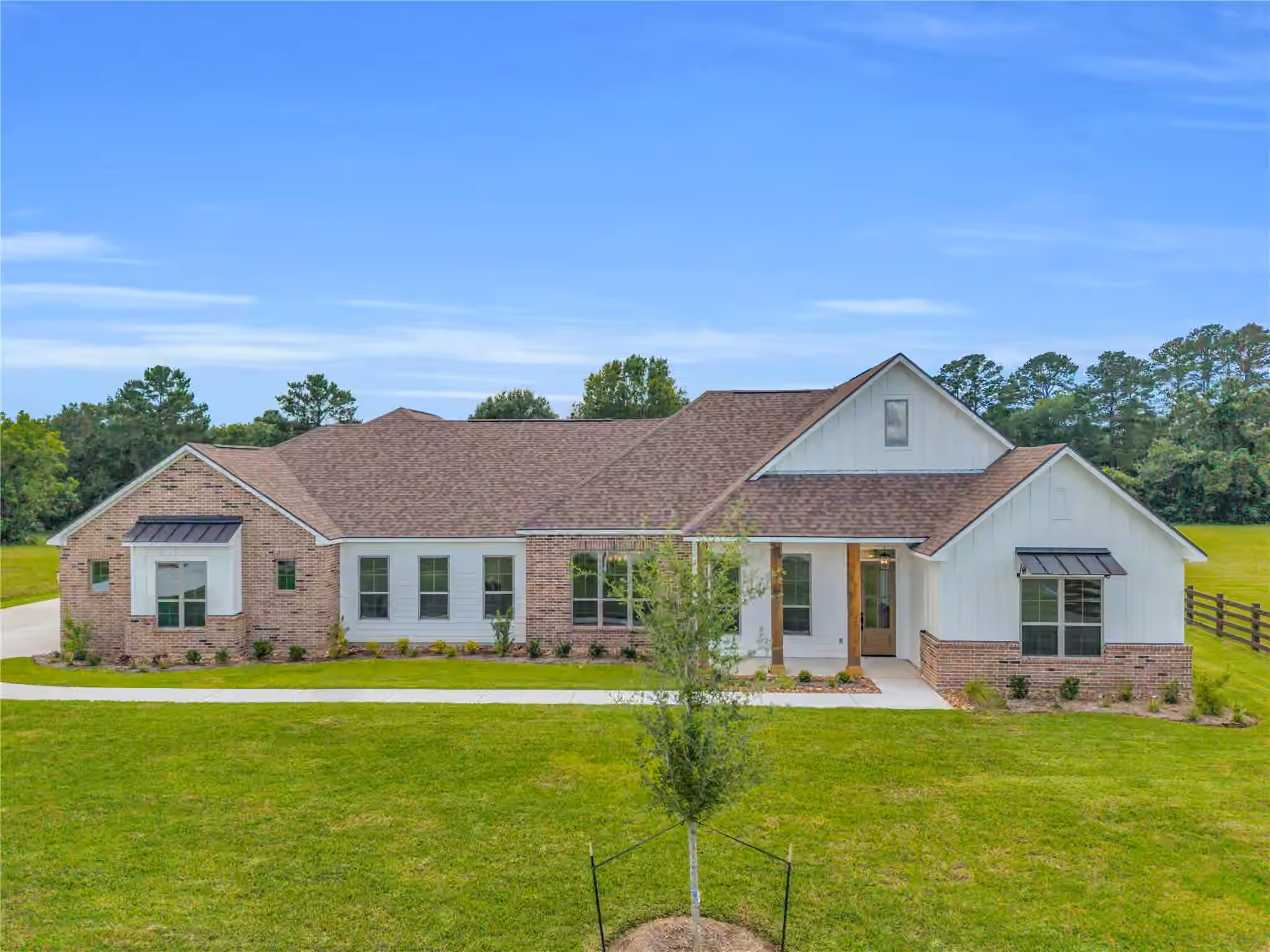 Photo of 24951 Hopeview Way, Montgomery, TX 77356