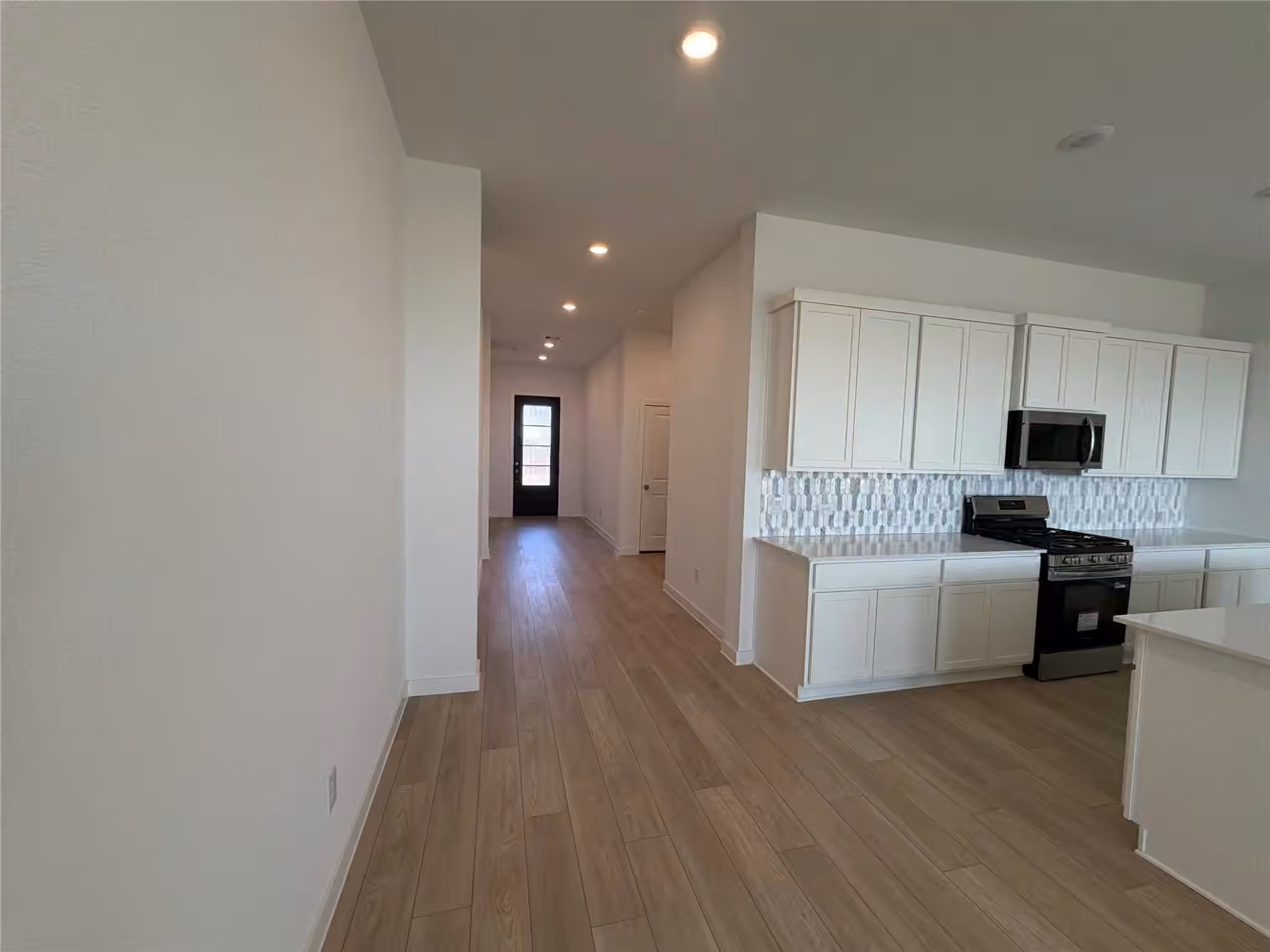 Photo 3 of 8006 Serene Meadow Lane, Richmond, TX