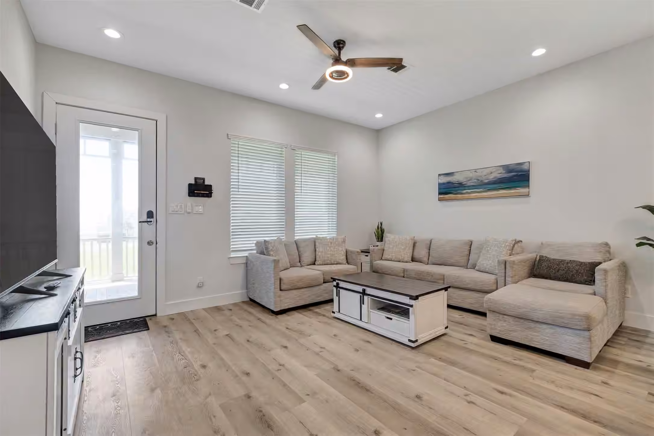 Photo 4 of 18515 Shaman Drive, Galveston, TX