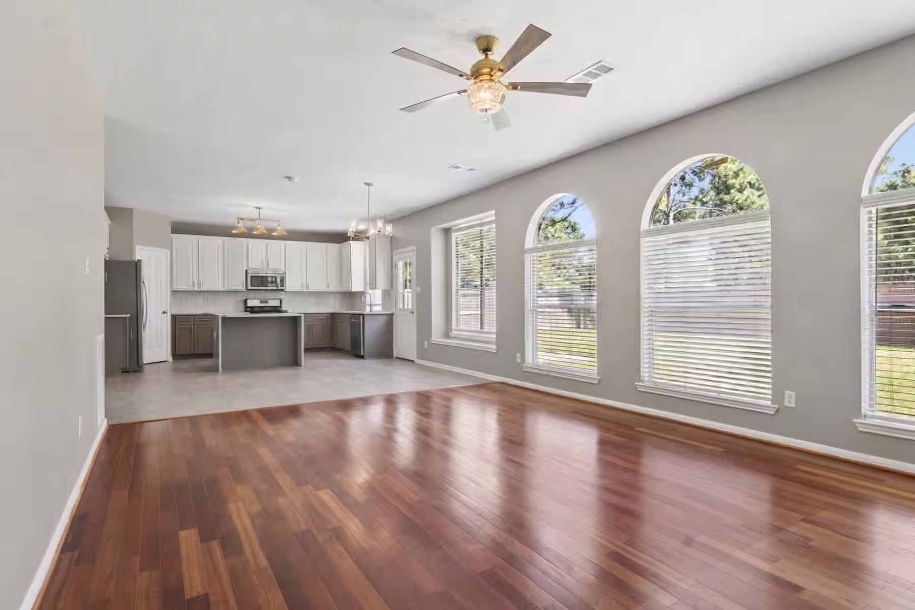 Photo 4 of 17603 Fairgrove Park Drive, Houston, TX