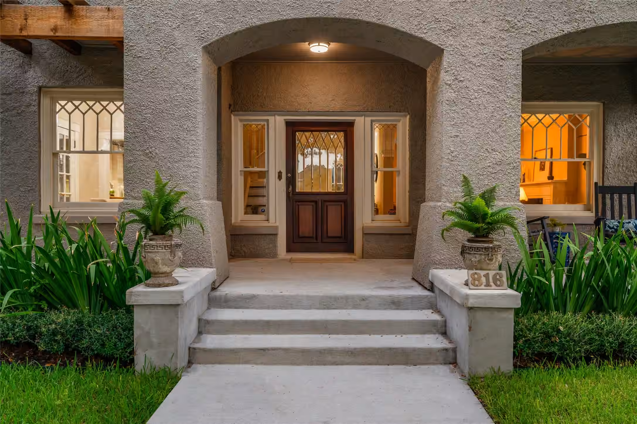 Photo 4 of 816 Kipling Street, Houston, TX