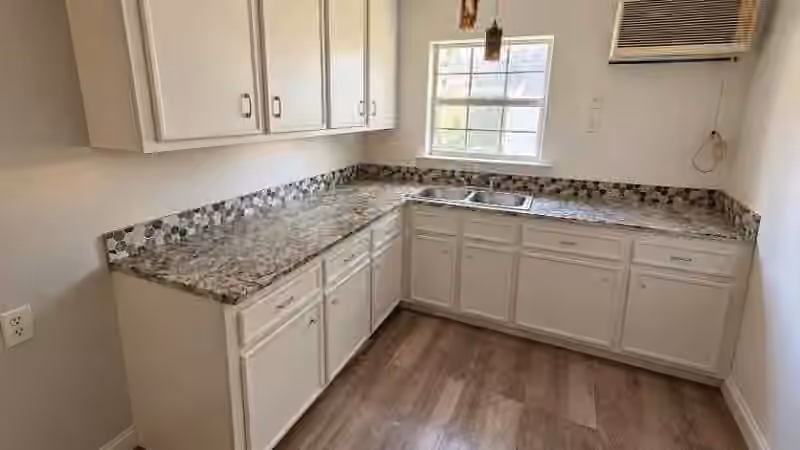 Photo 7 of 11213 Oswego Street, Houston, TX