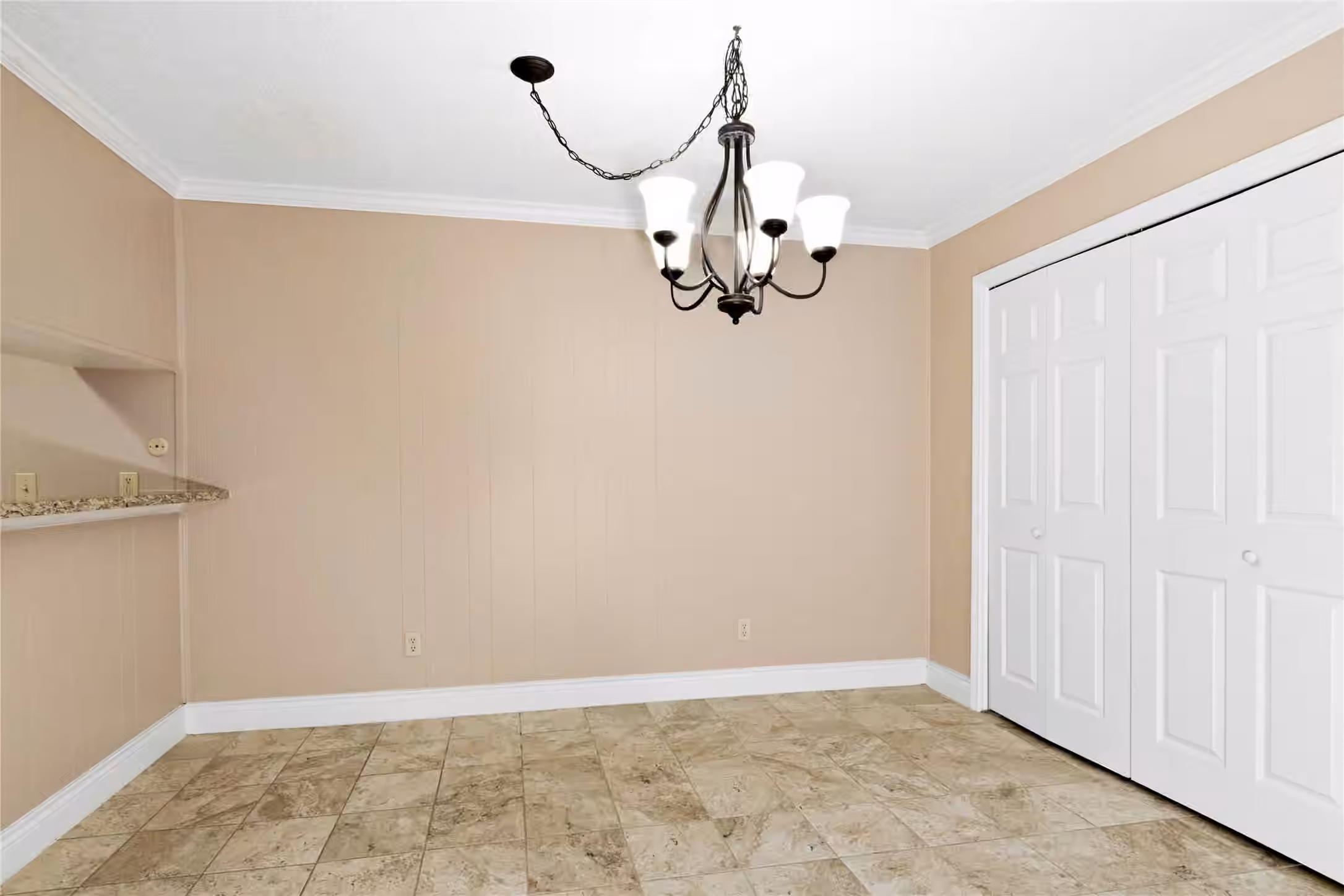 Photo 7 of 12176 Beamer Road, Houston, TX