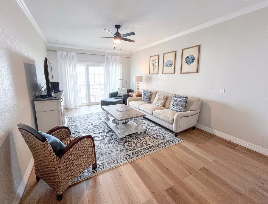 Photo 4 of 7000 SEAWALL BLVD 1021, Galveston, TX