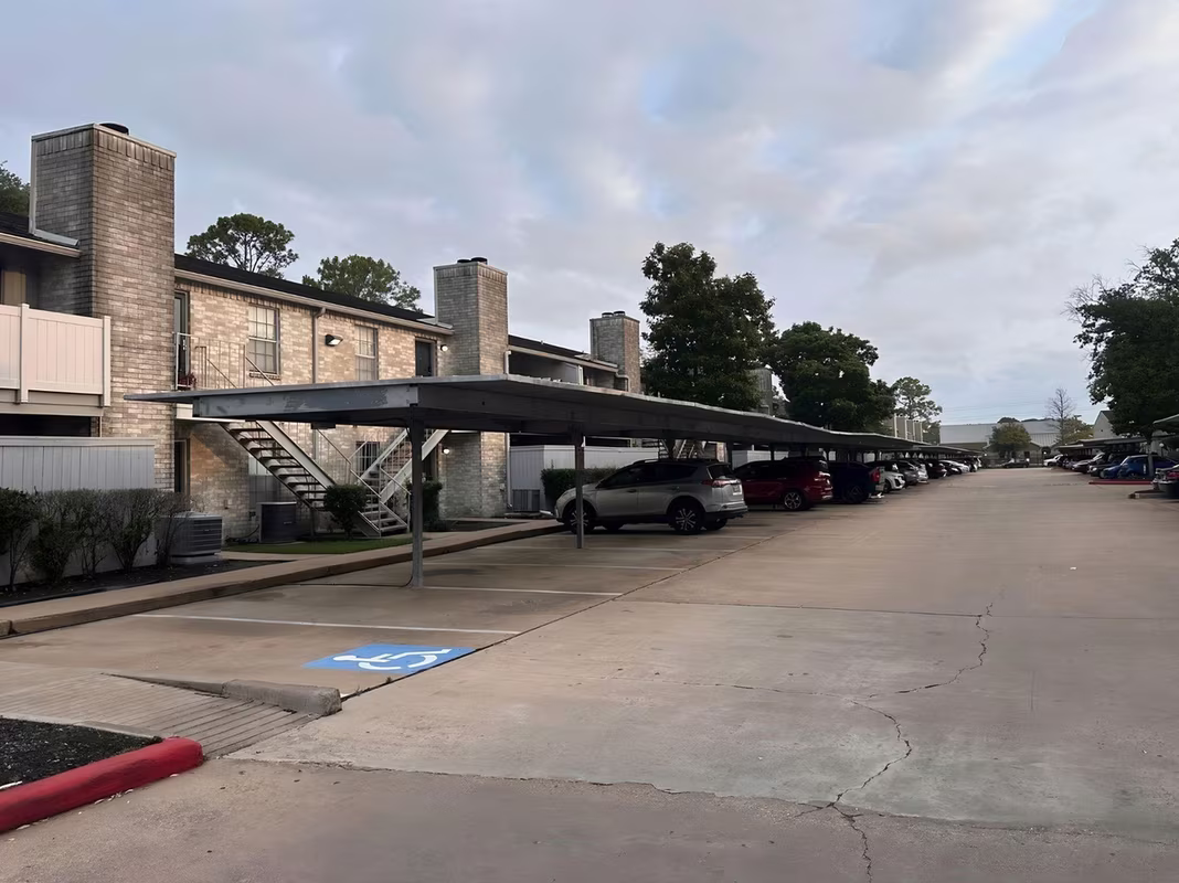 Photo 3 of 8247 Creekbend Drive 8247, Houston, TX