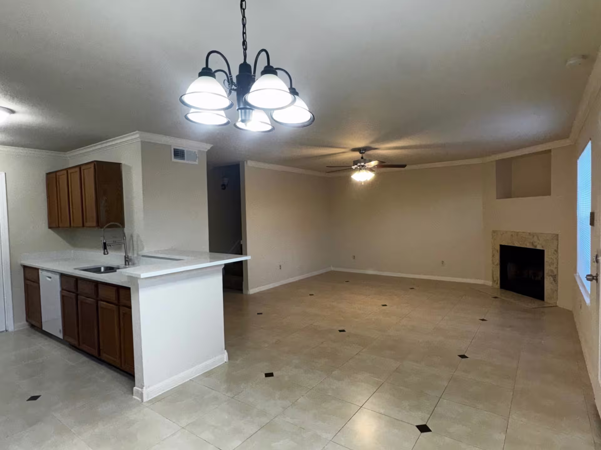Photo 7 of 8247 Creekbend Drive 8247, Houston, TX