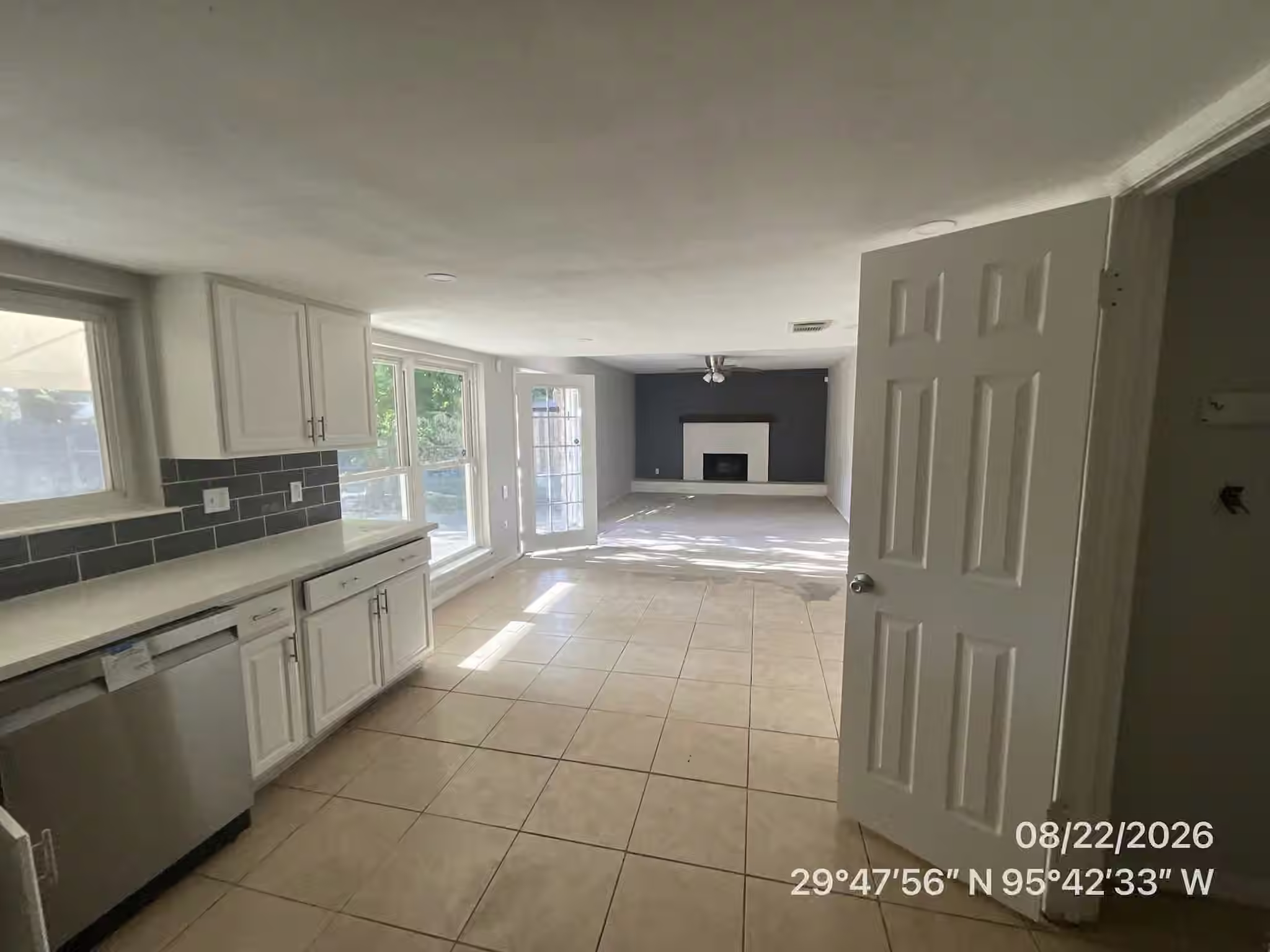 Photo 4 of 2215 Blindlake Drive, Houston, TX