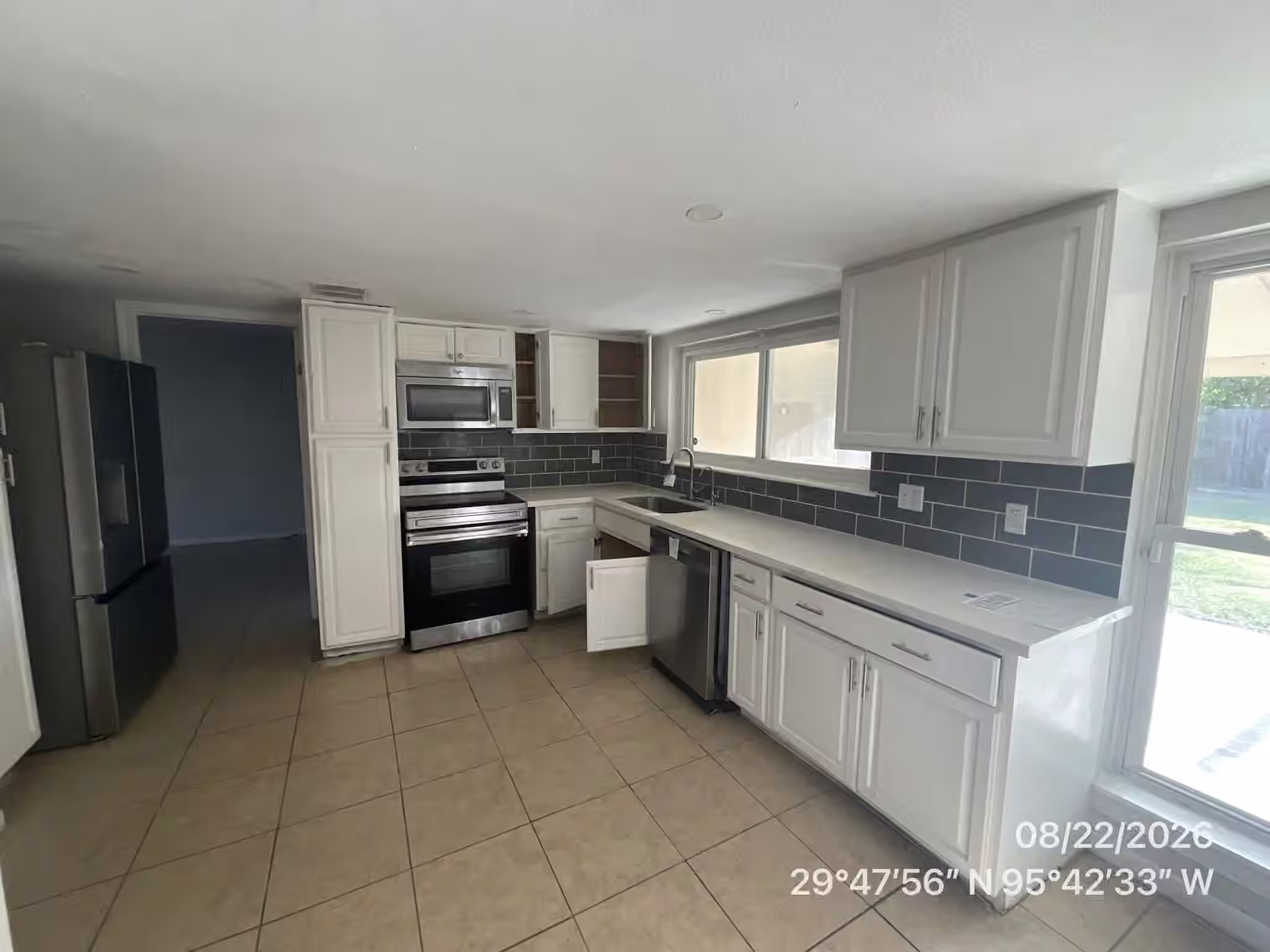 Photo 5 of 2215 Blindlake Drive, Houston, TX