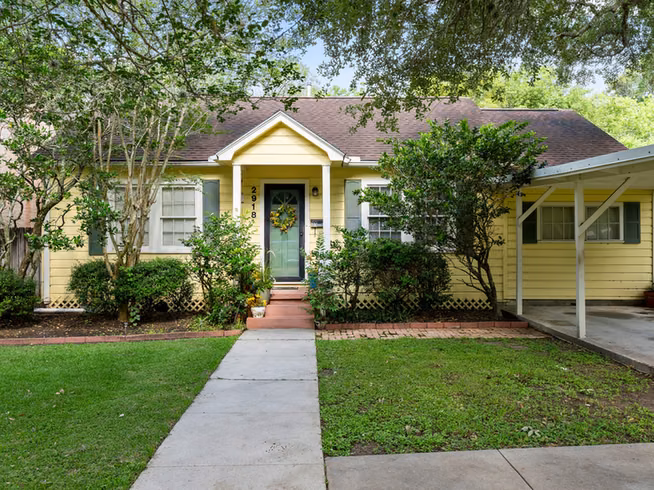 Photo of 2918 Avenue I, Bay City, TX 77414