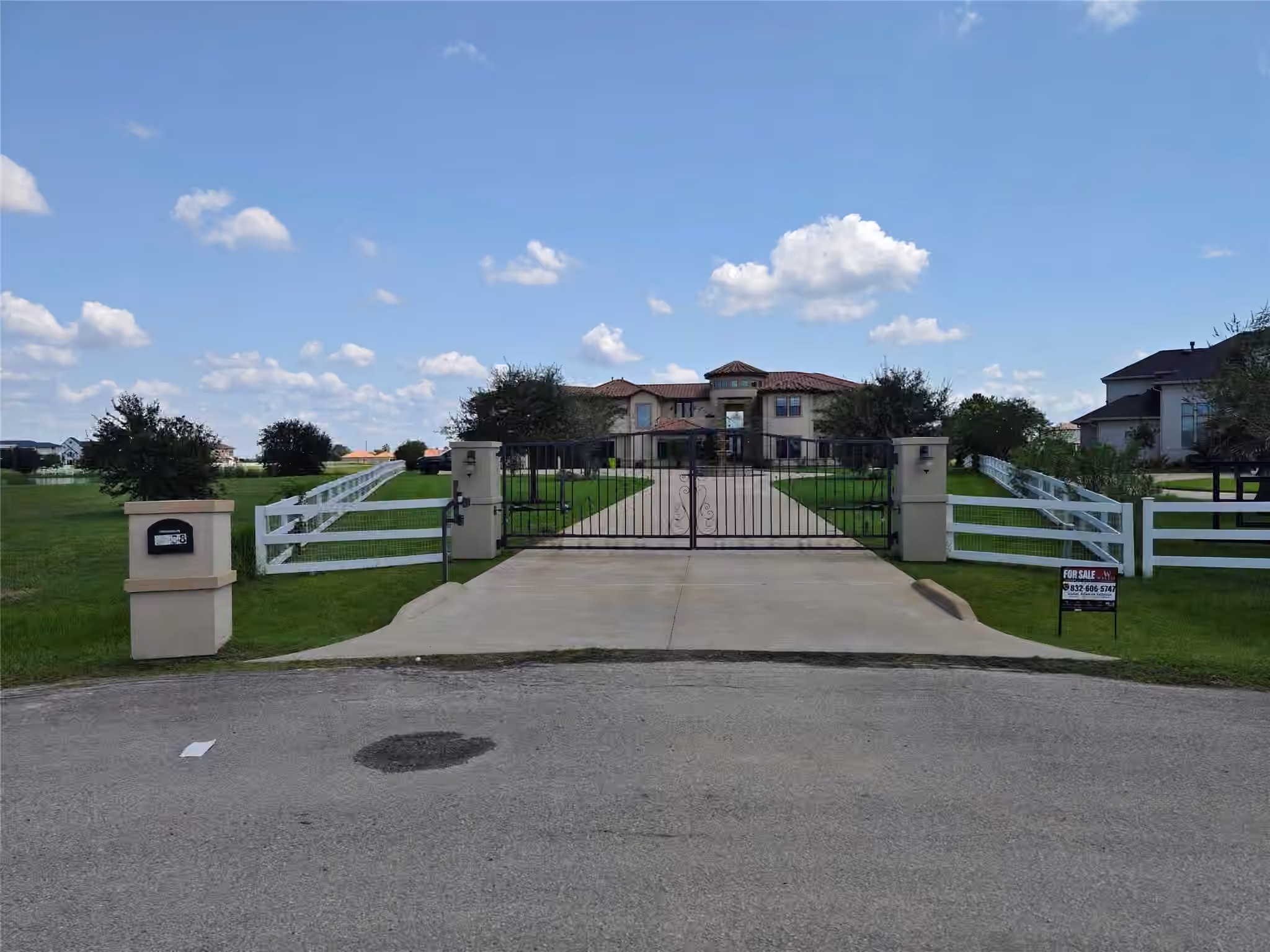 Photo 2 of 5938 Carolina Cove Drive, Richmond, TX