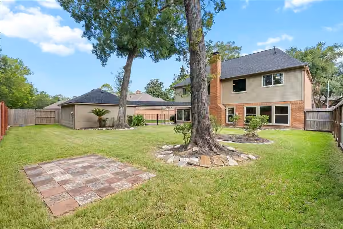 Photo 4 of 4318 Island Hills Drive, Pasadena, TX