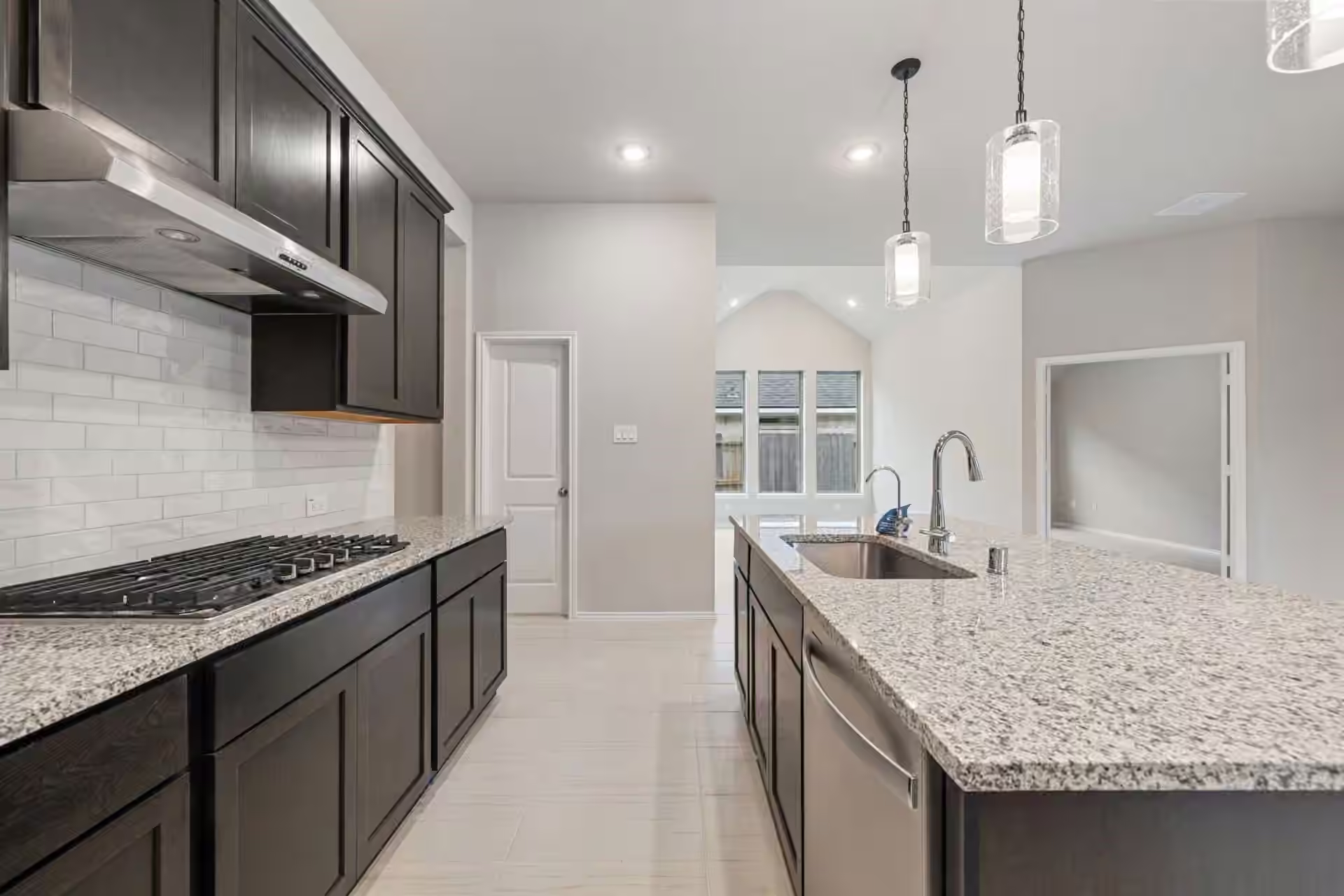 Photo 5 of 9652 Mount Brewer Lane, Porter, TX