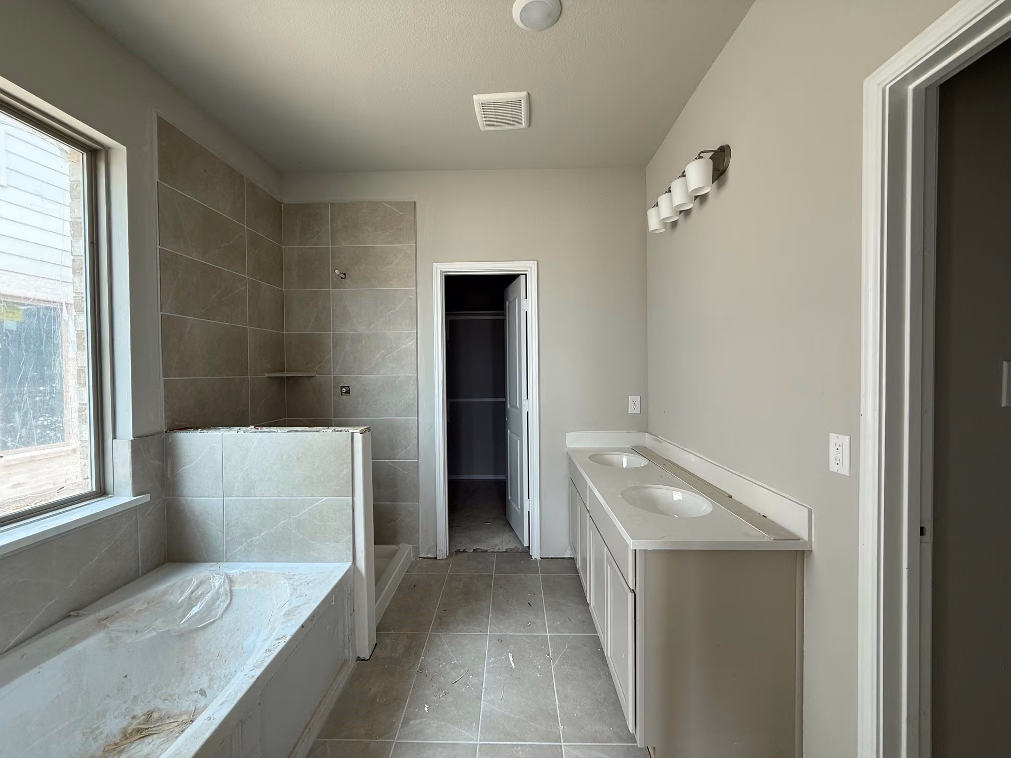 Photo 7 of 26715 Stardust Meadow Court, Richmond, TX
