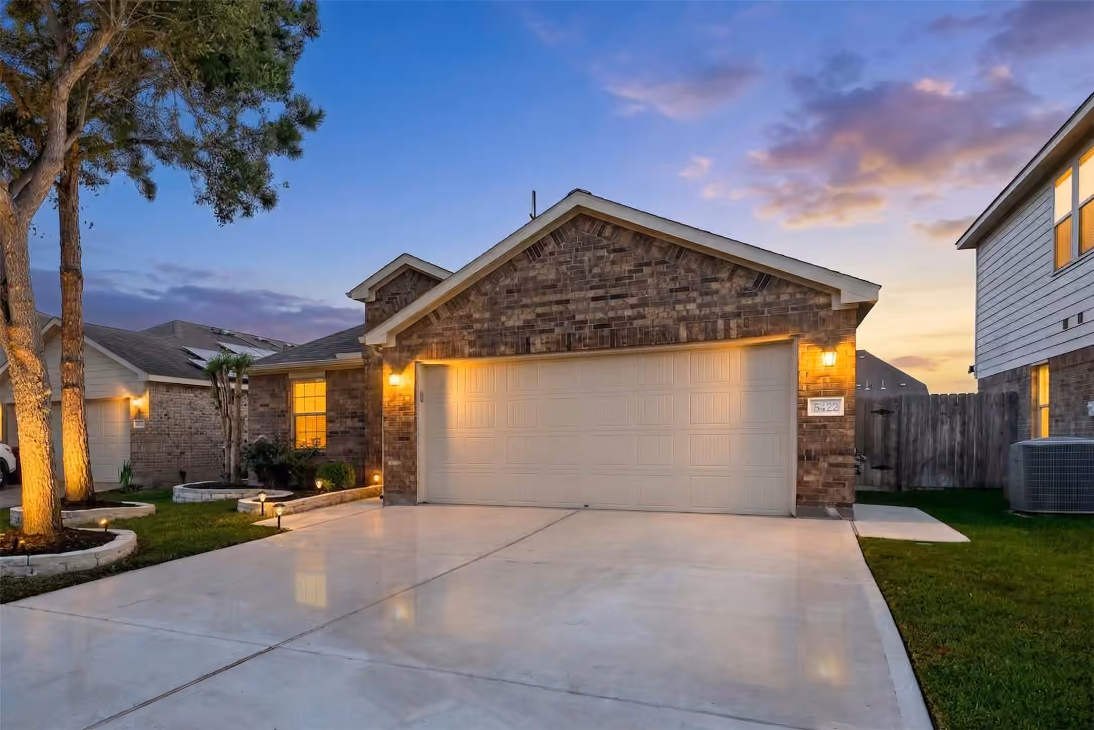 Photo 2 of 5422 Marble Ravine Drive, Richmond, TX