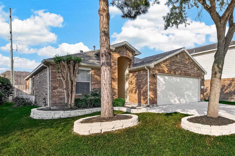 Photo 5 of 5422 Marble Ravine Drive, Richmond, TX