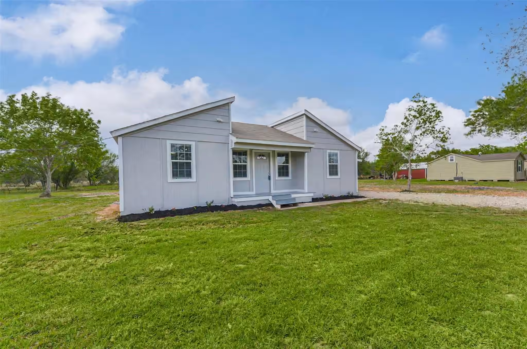 Photo 4 of 13252 Kanak Street, Needville, TX