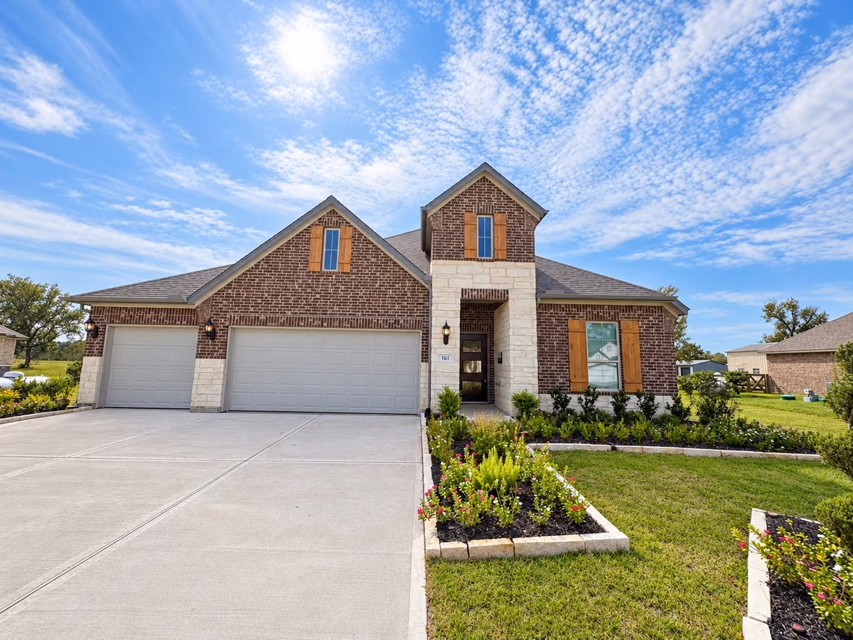 Photo of 161 County Road 3081, Cleveland, TX 77327