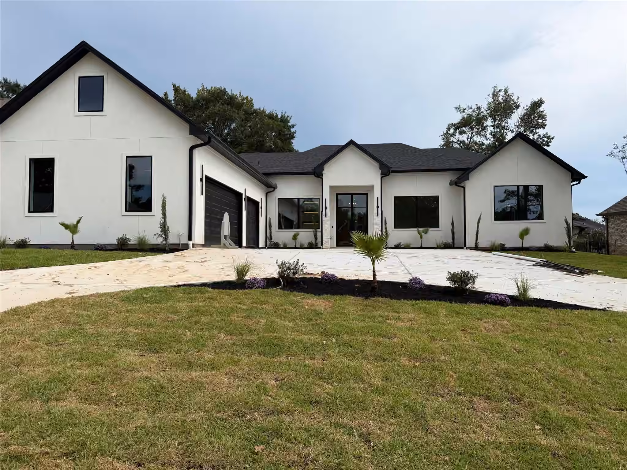 Photo of 339 W Shore Lane, Montgomery, TX 77356