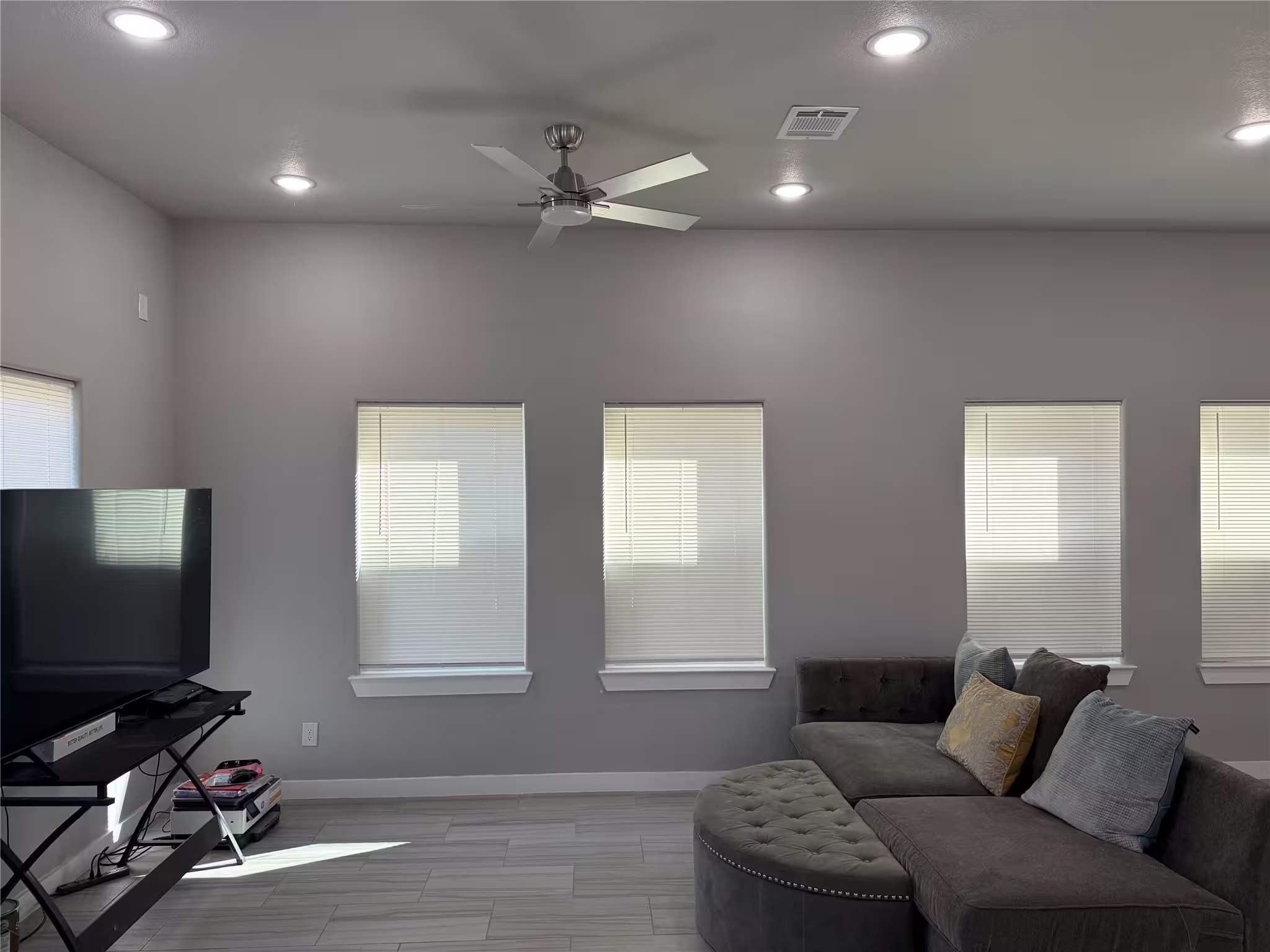 Photo 6 of 215 S 7 Th Street S, Beasley, TX