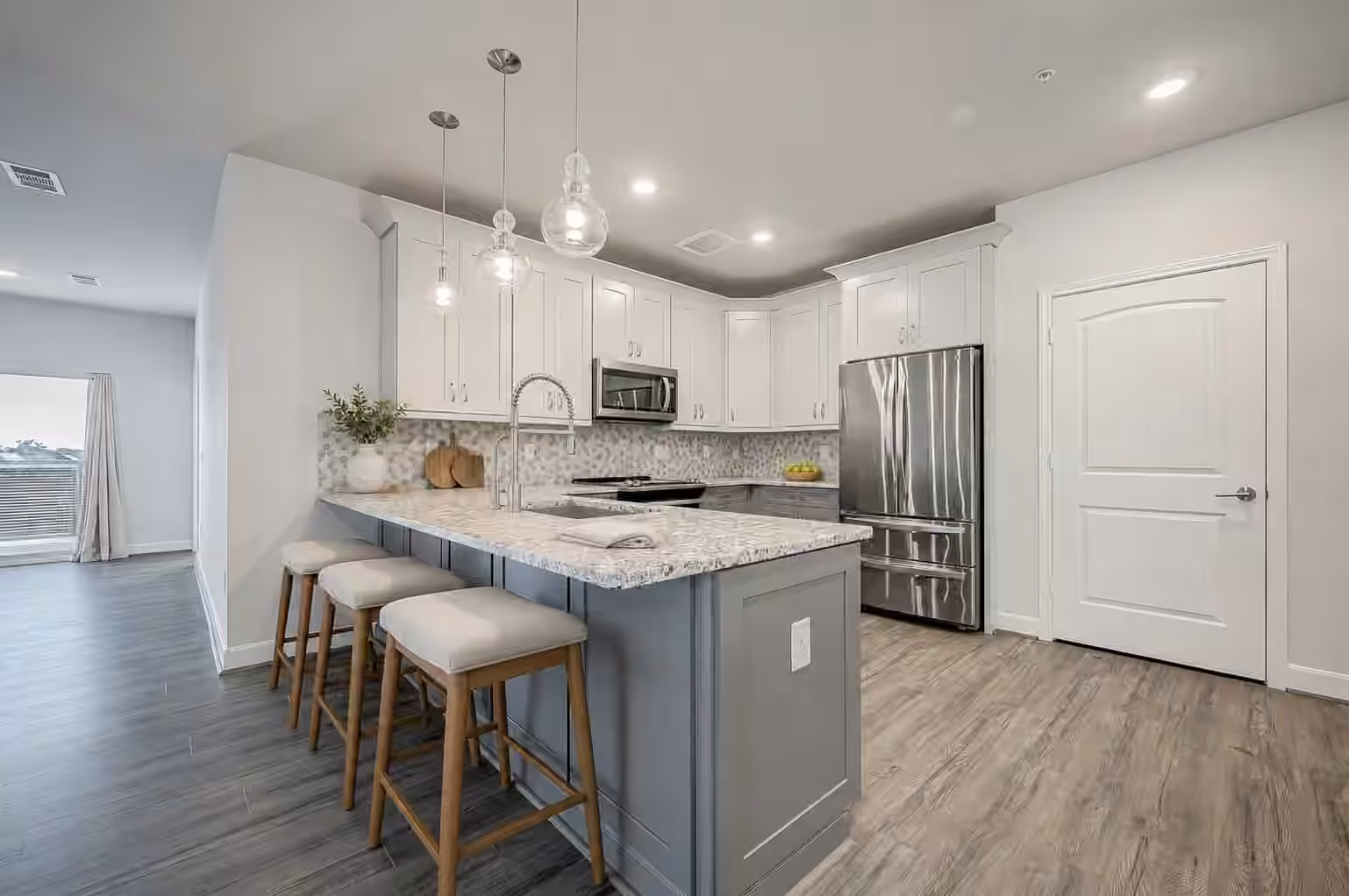 Photo of 6804 Westview Drive 1402, Houston, TX