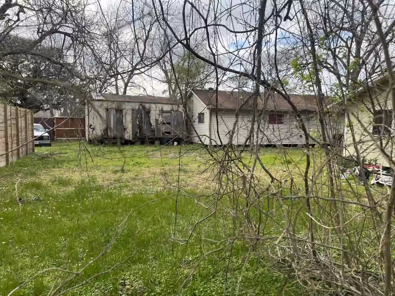 Photo 2 of 1410 E 33rd Street, Houston, TX
