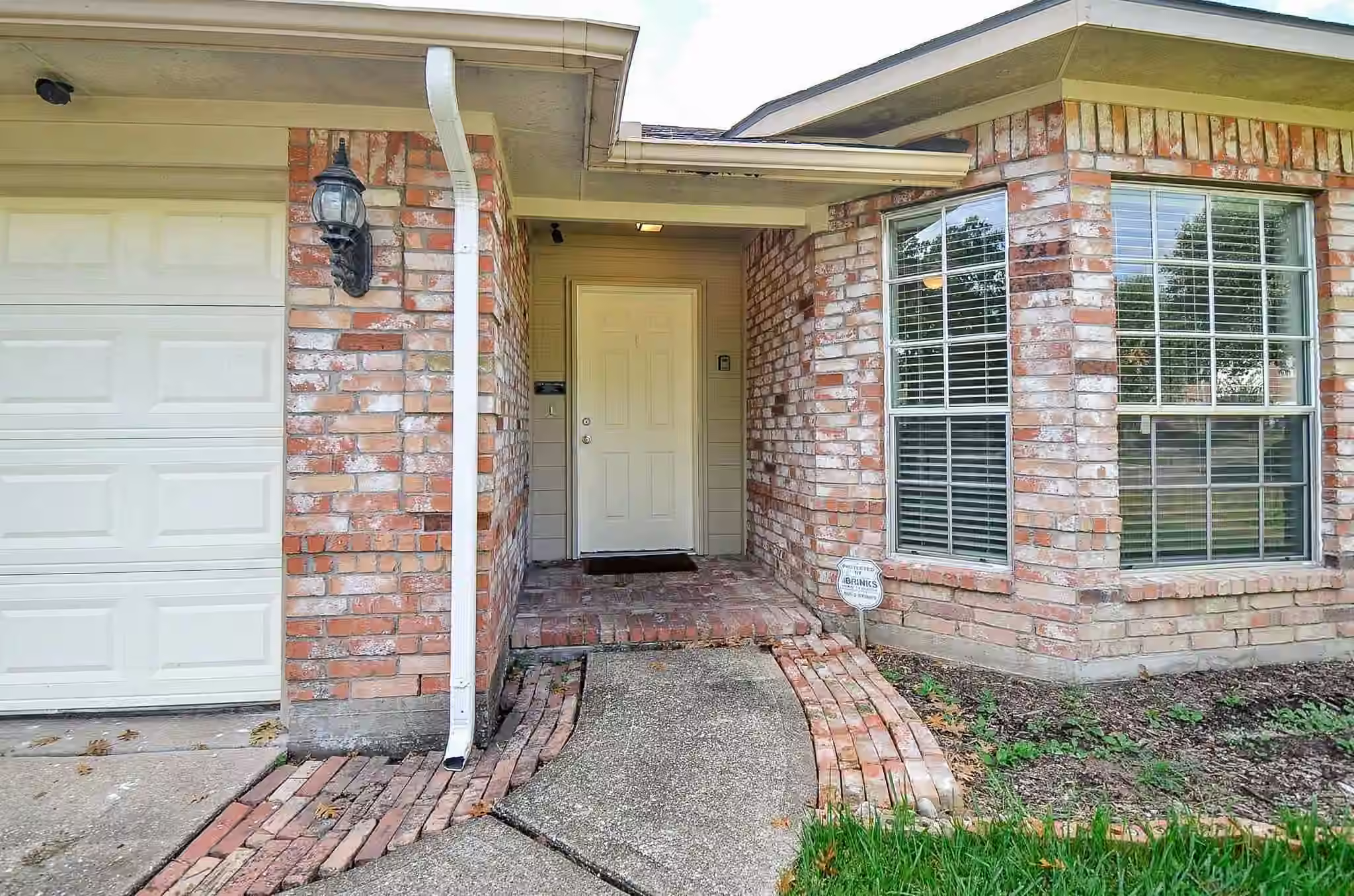 Photo 3 of 19715 Lindenfield Court, Katy, TX