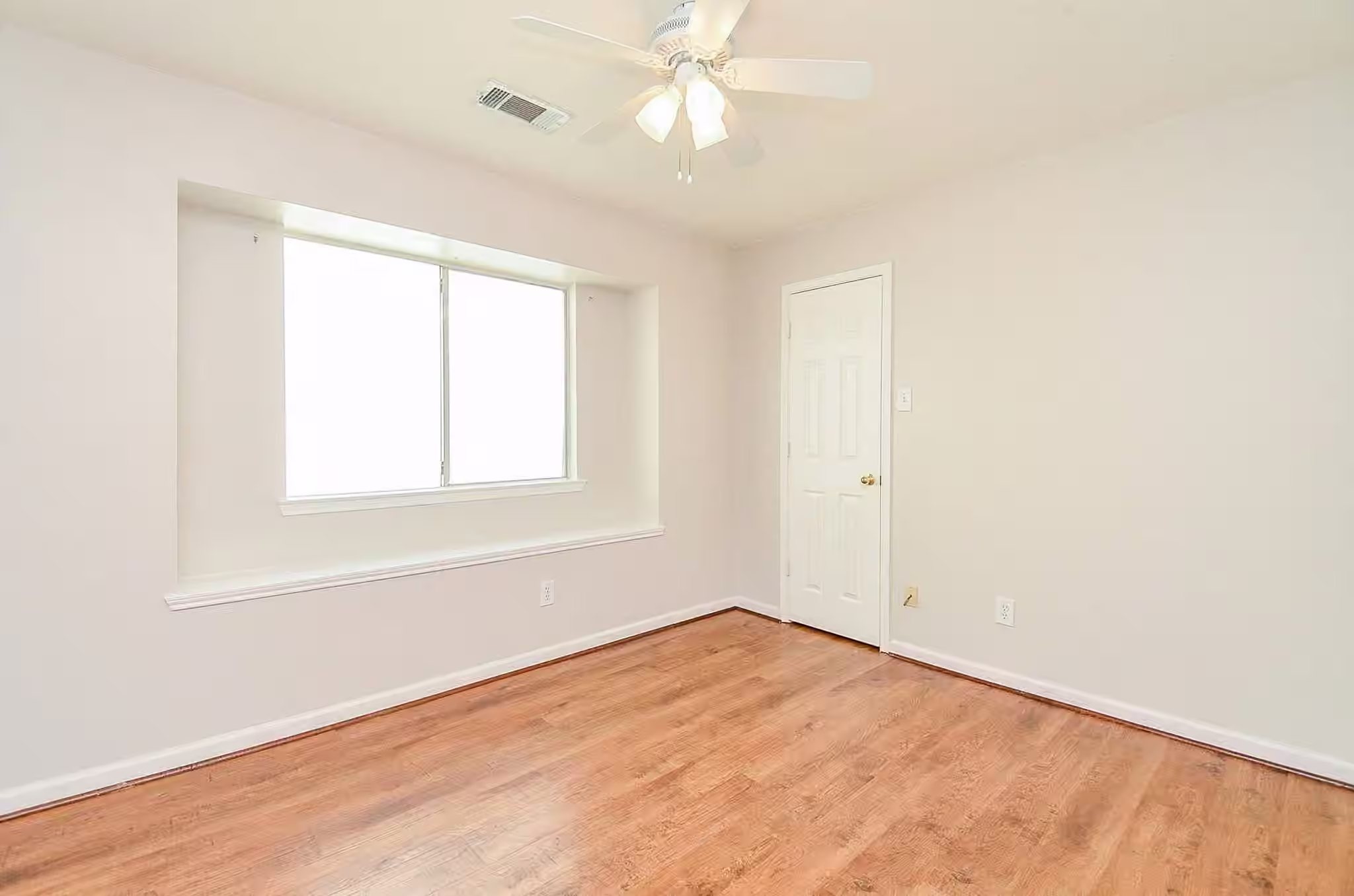 Photo 7 of 19715 Lindenfield Court, Katy, TX