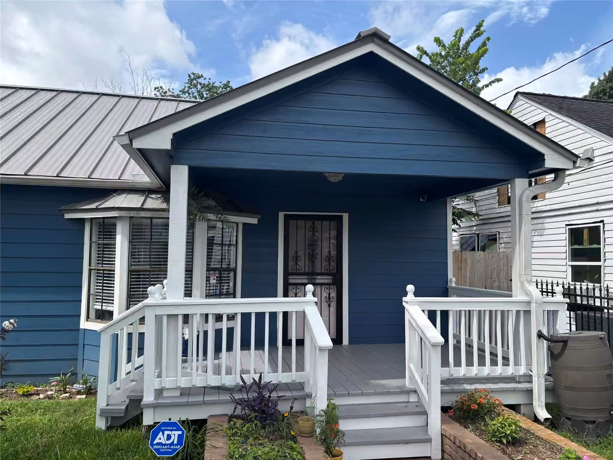 Photo 2 of 5738 Newport Street, Houston, TX