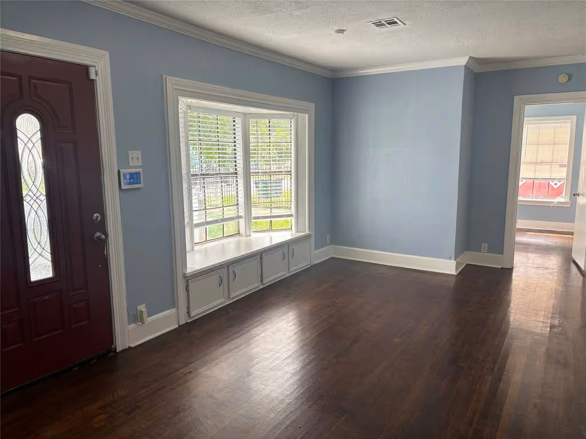 Photo 5 of 5738 Newport Street, Houston, TX