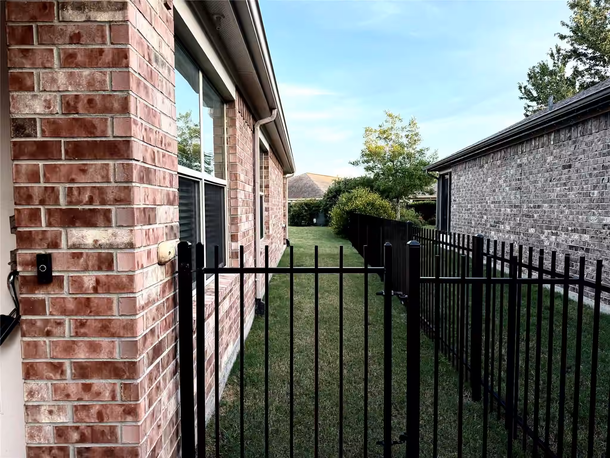 Photo 4 of 1115 Catalpa Drive, Richmond, TX