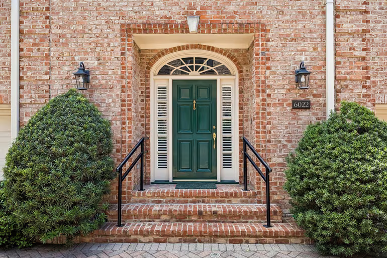 Photo of 6022 Burgoyne Road, Houston, TX 77057