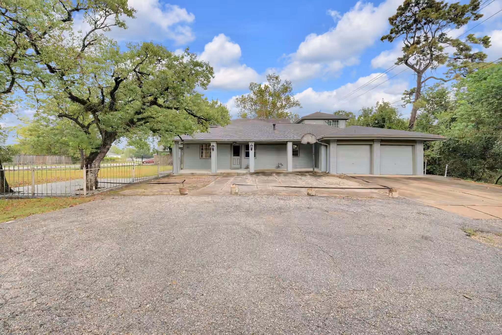 Photo 2 of 11412 Lane Street, Houston, TX