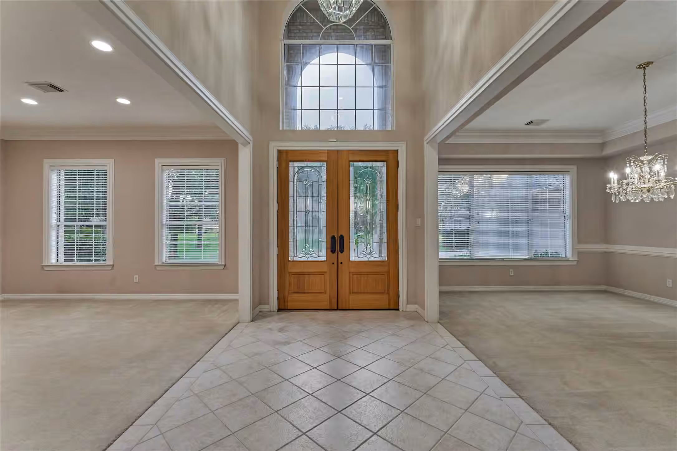 Photo 7 of 9370 Escondido Drive, Willis, TX