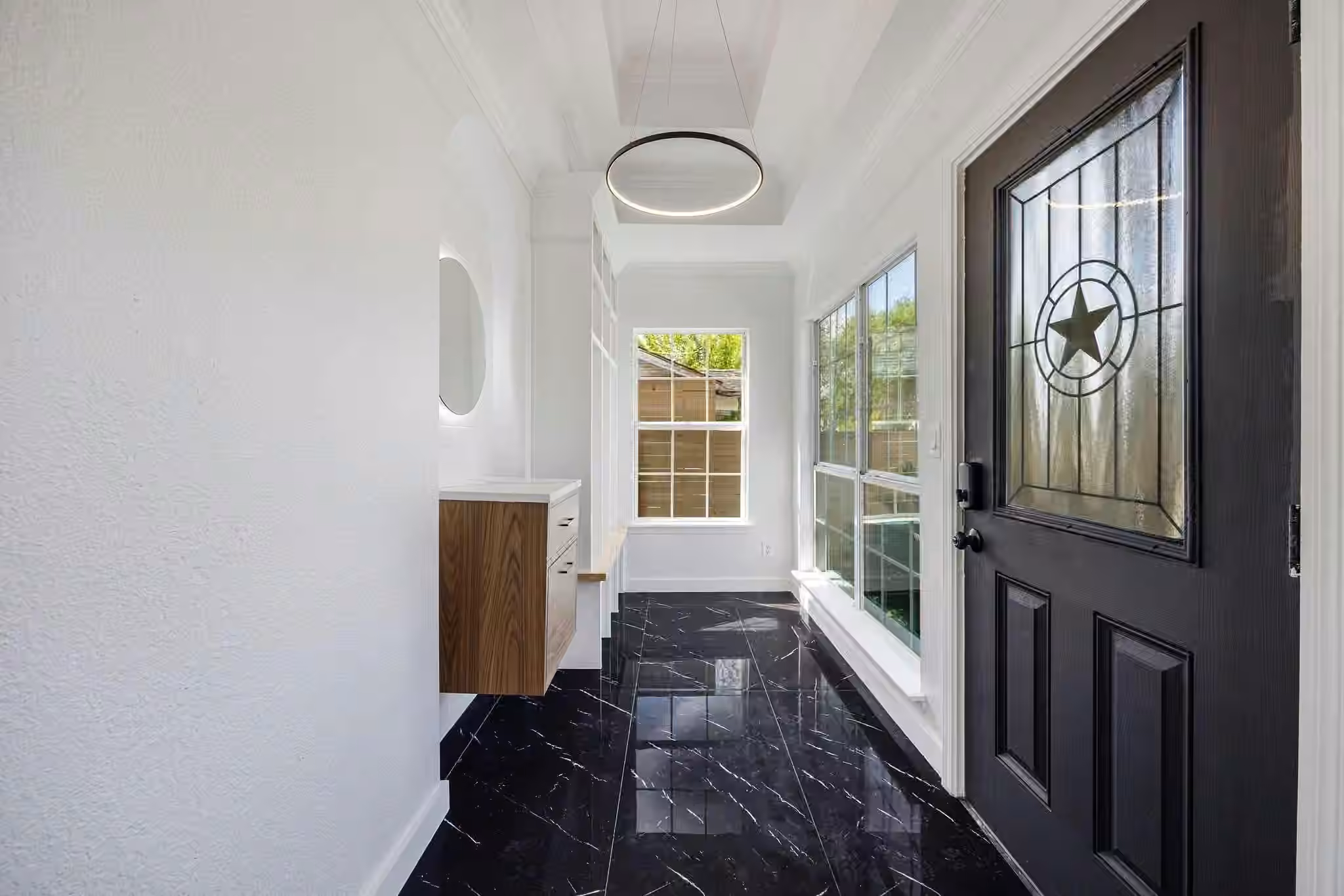 Photo 4 of 1310 Walton Street, Houston, TX