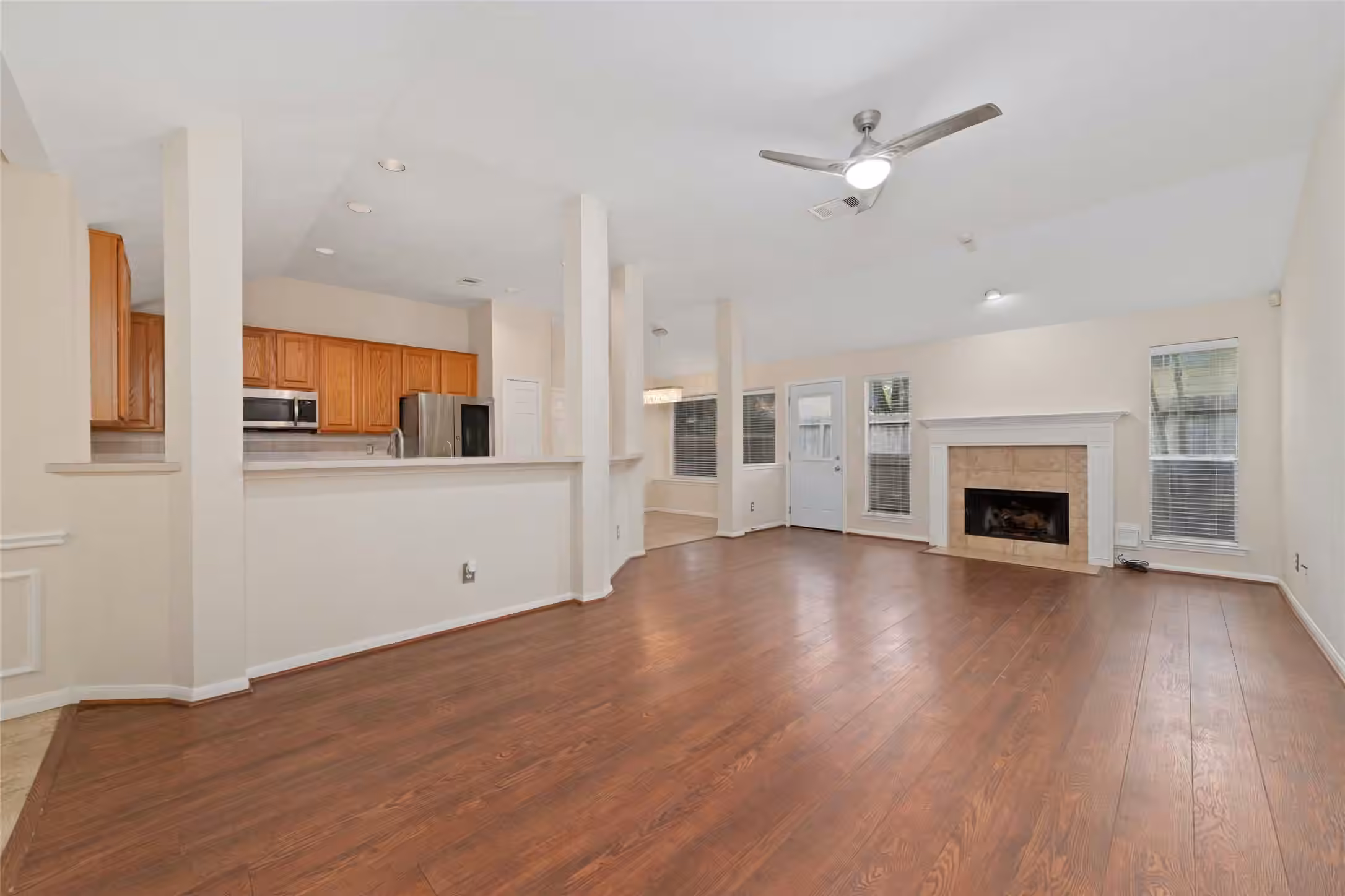 Photo 4 of 1535 Freeman Avenue, Katy, TX