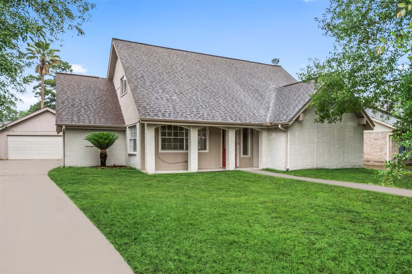 Photo of 10326 Greencreek Drive, Houston, TX