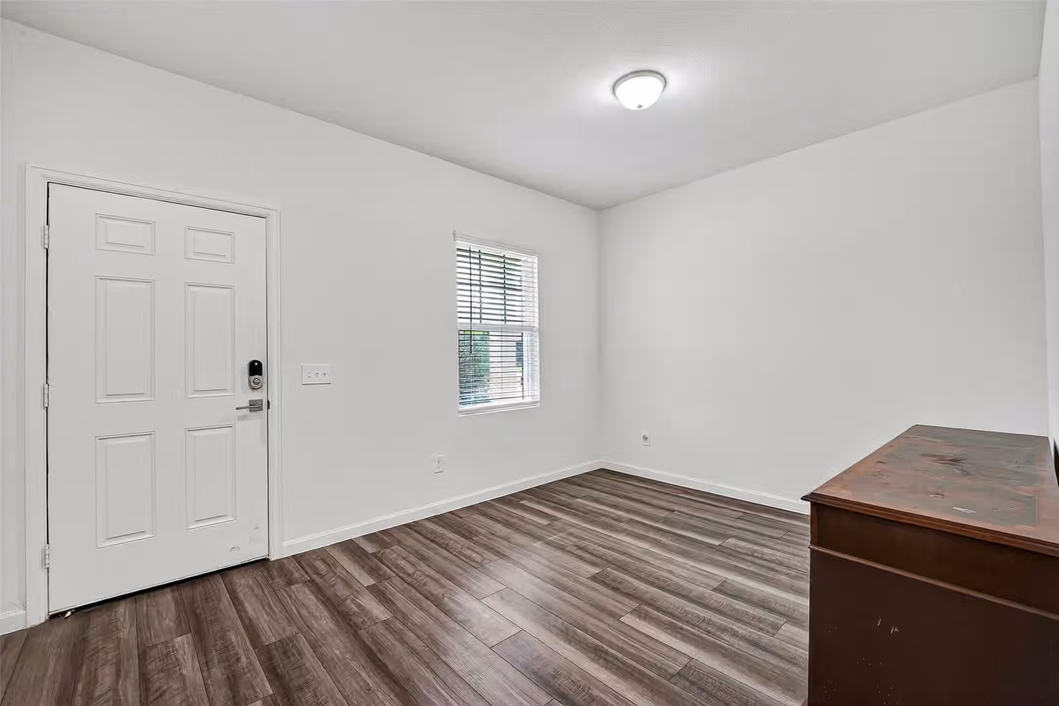 Photo 7 of 7518 Evitale Way, Houston, TX