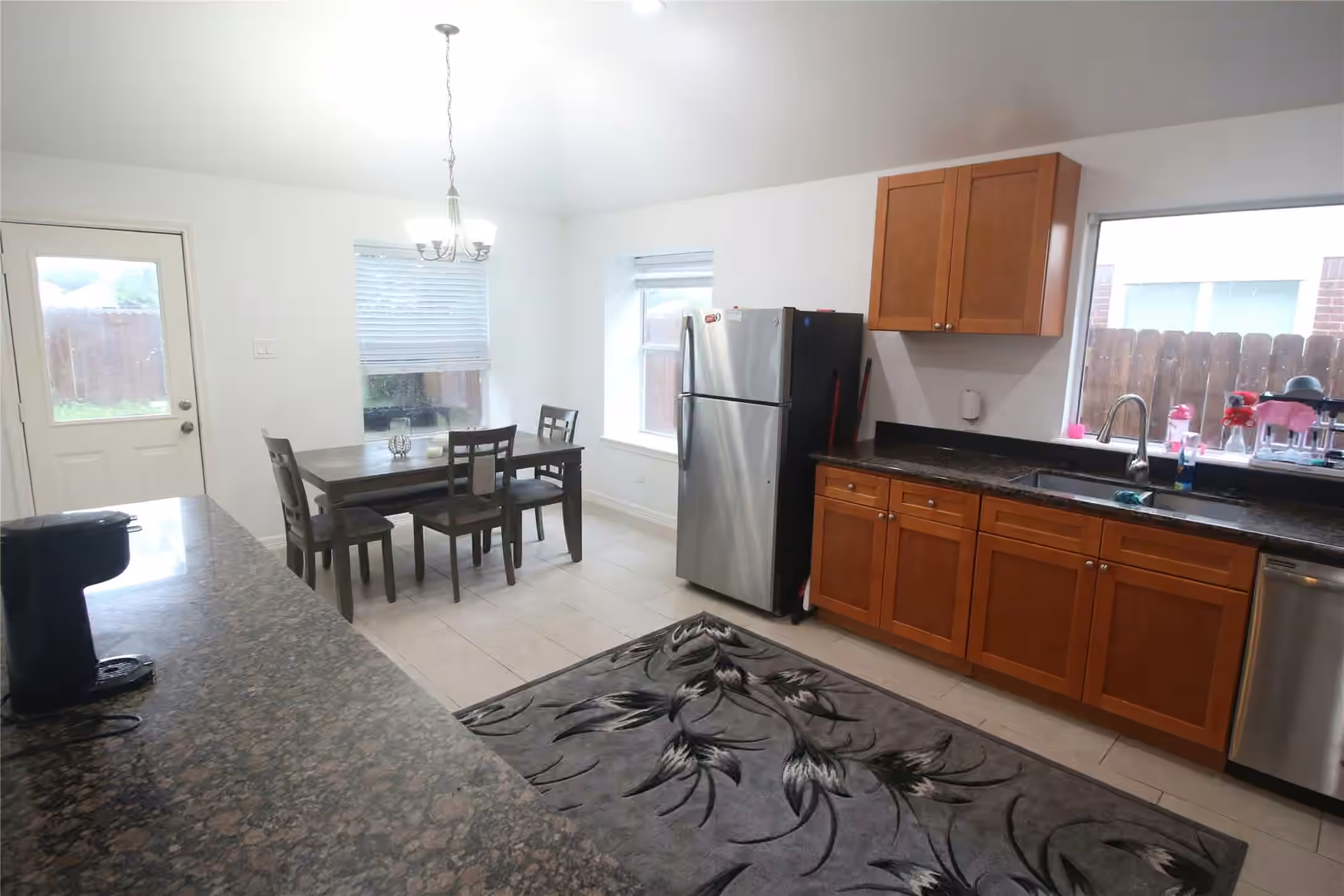 Photo 3 of 21506 Wellsford Glen Drive, Katy, TX