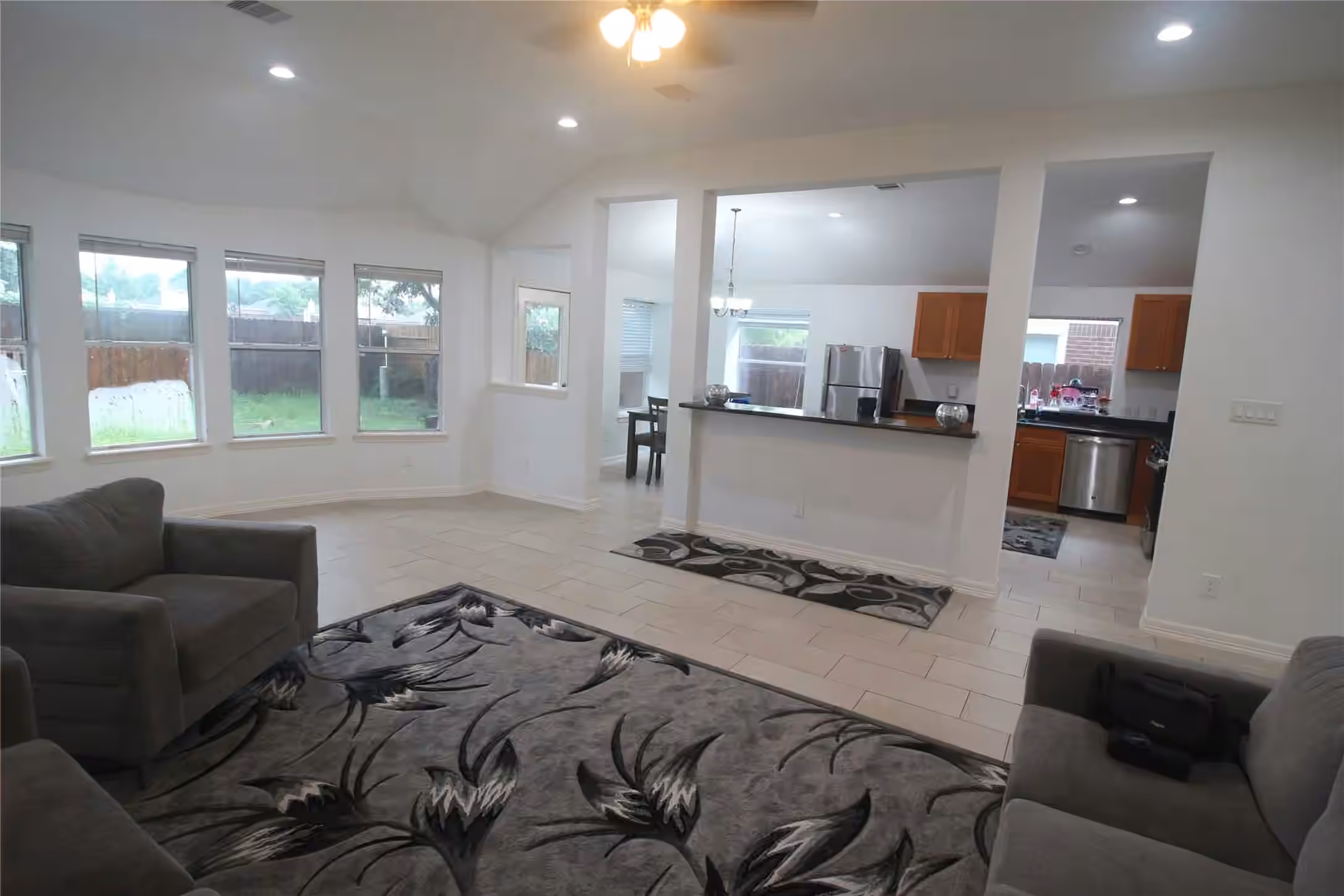 Photo 5 of 21506 Wellsford Glen Drive, Katy, TX