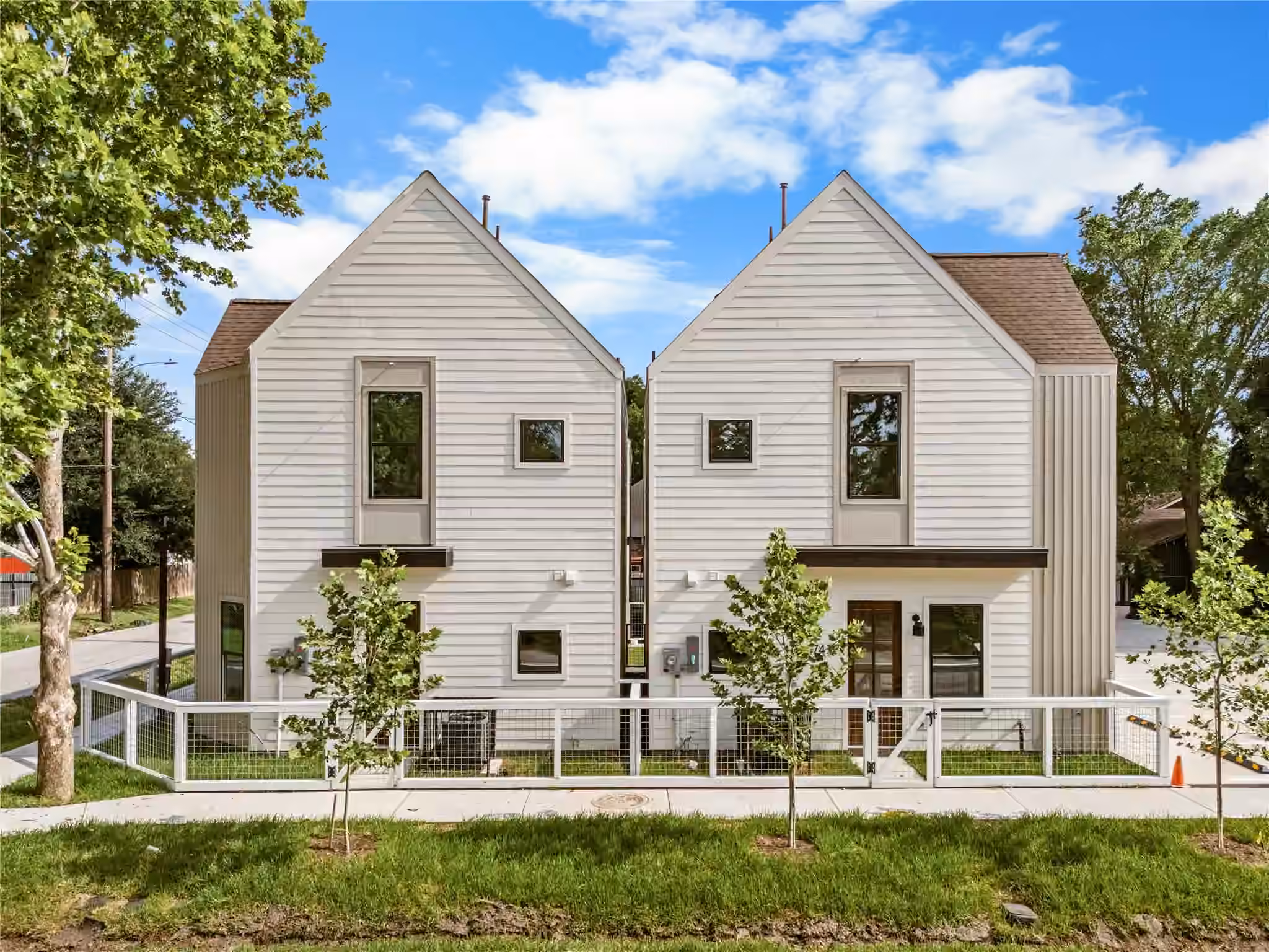 Photo 2 of 7444 Tremper Street, Houston, TX