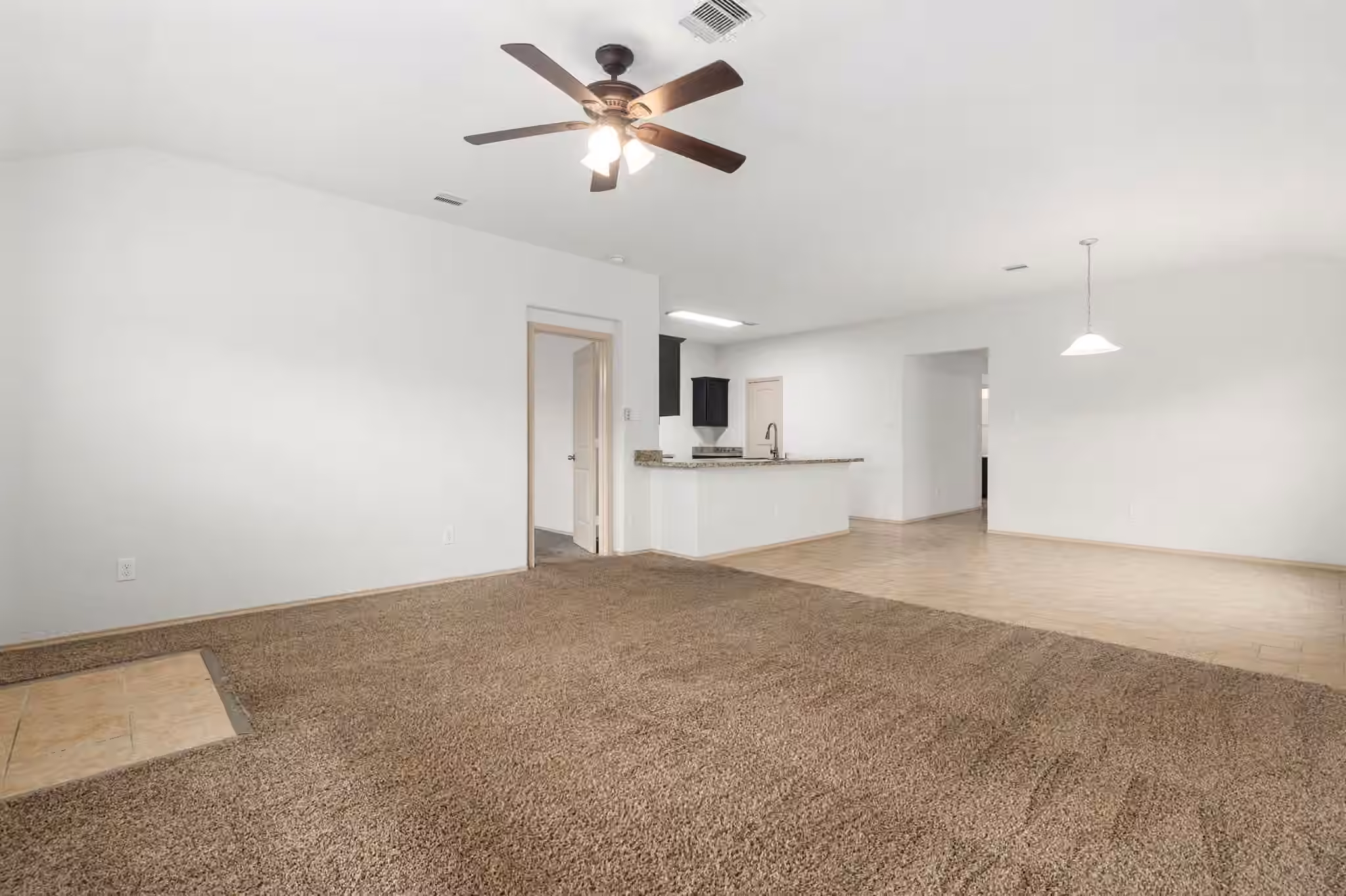 Photo 4 of 7219 Alava Drive, Magnolia, TX