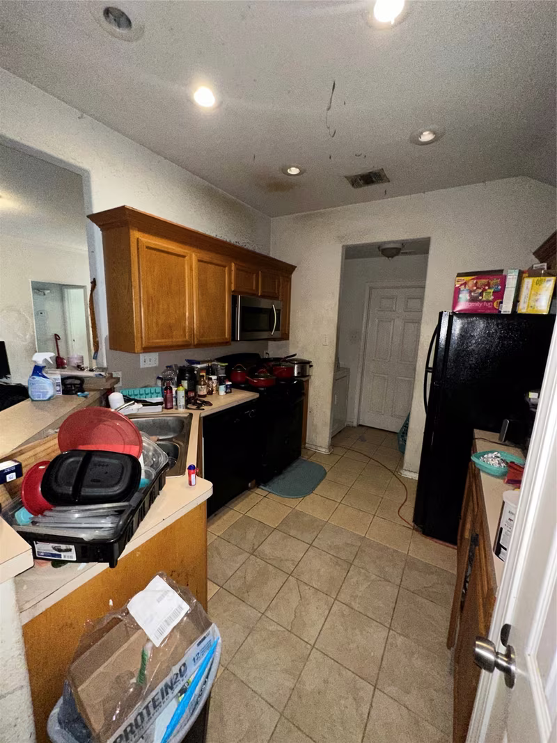 Photo 6 of 6637 New York Street, Houston, TX
