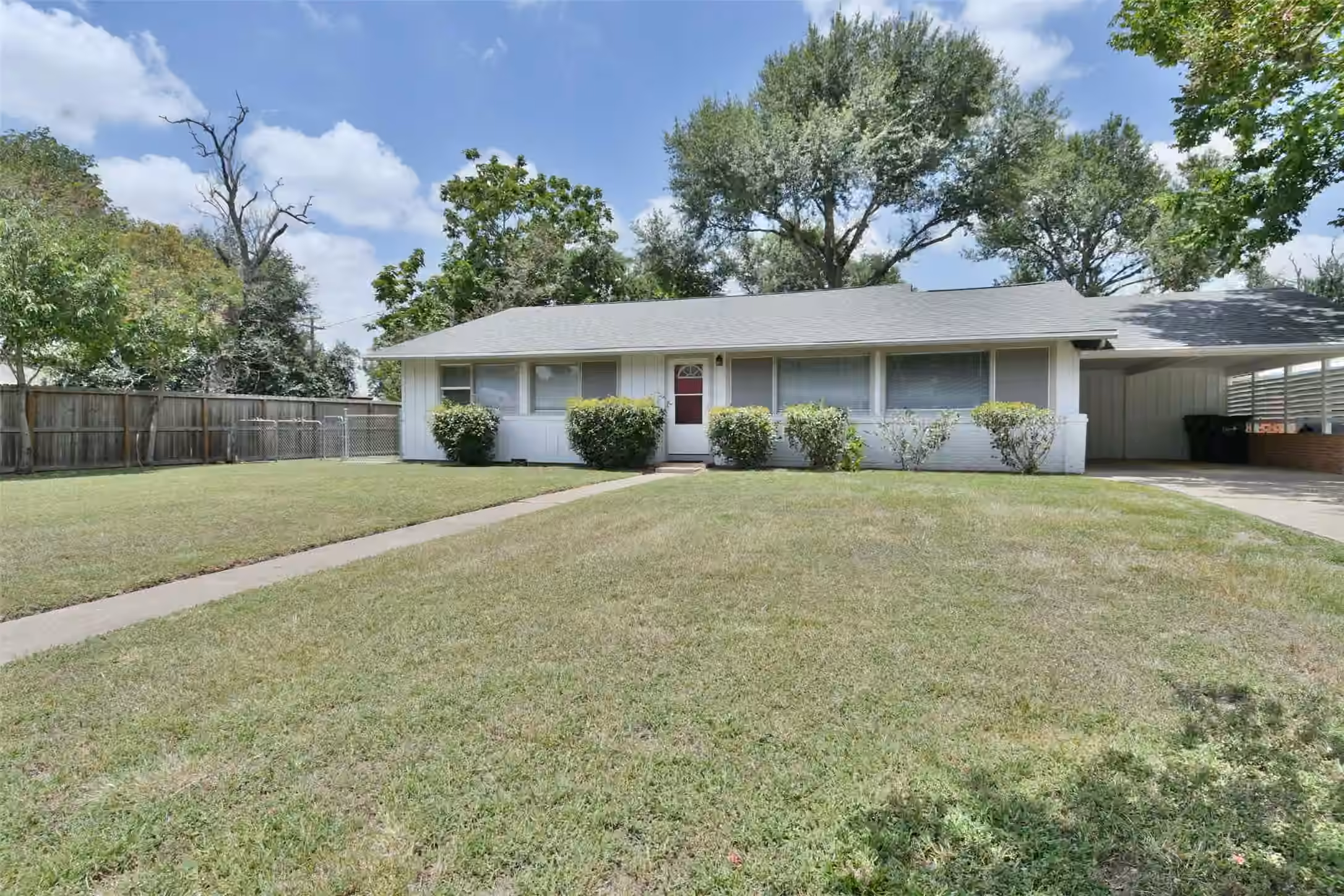 Photo of 1506 Wyandotte Lane, Brenham, TX 77833