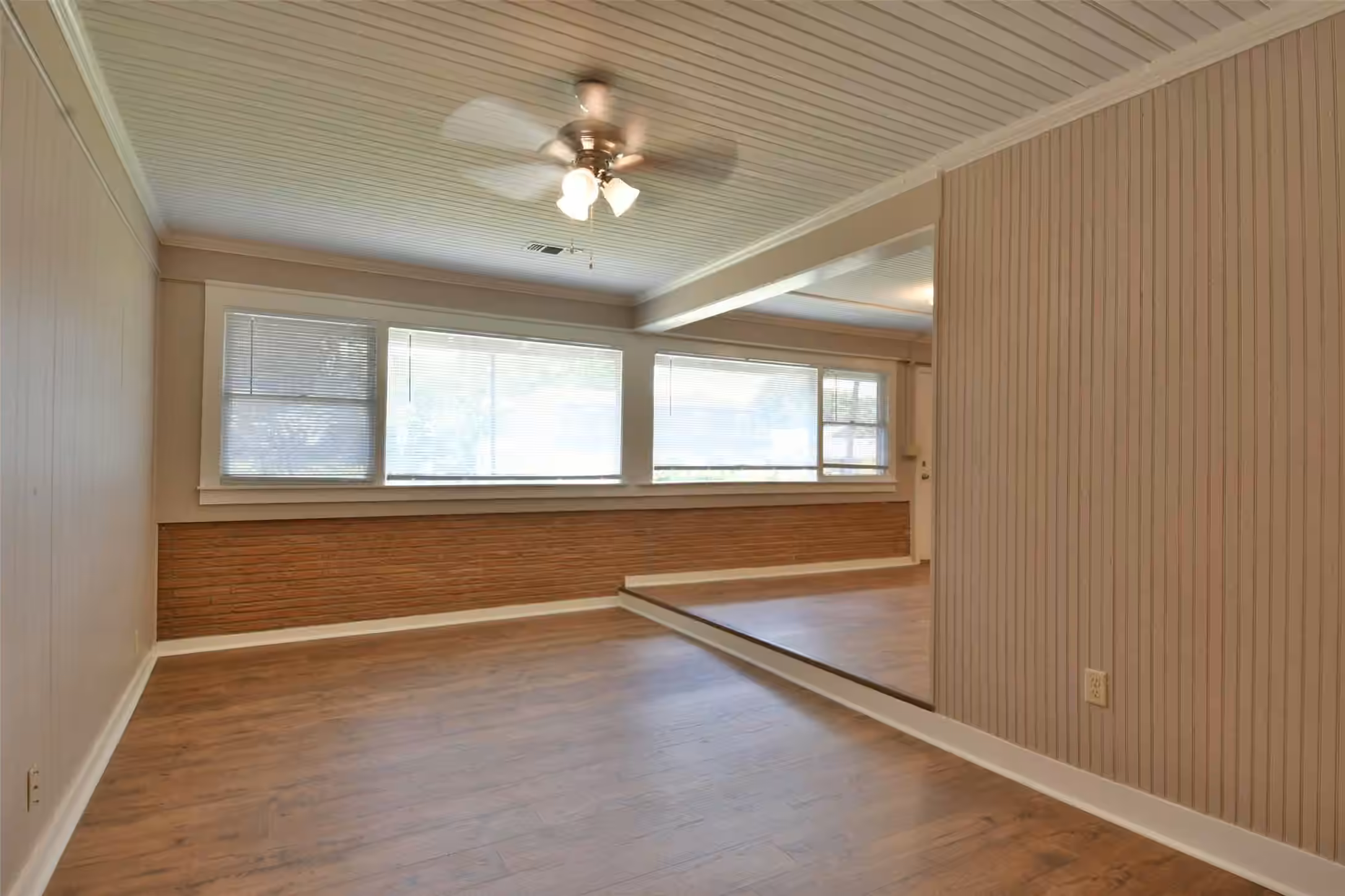 Photo 4 of 1506 Wyandotte Lane, Brenham, TX