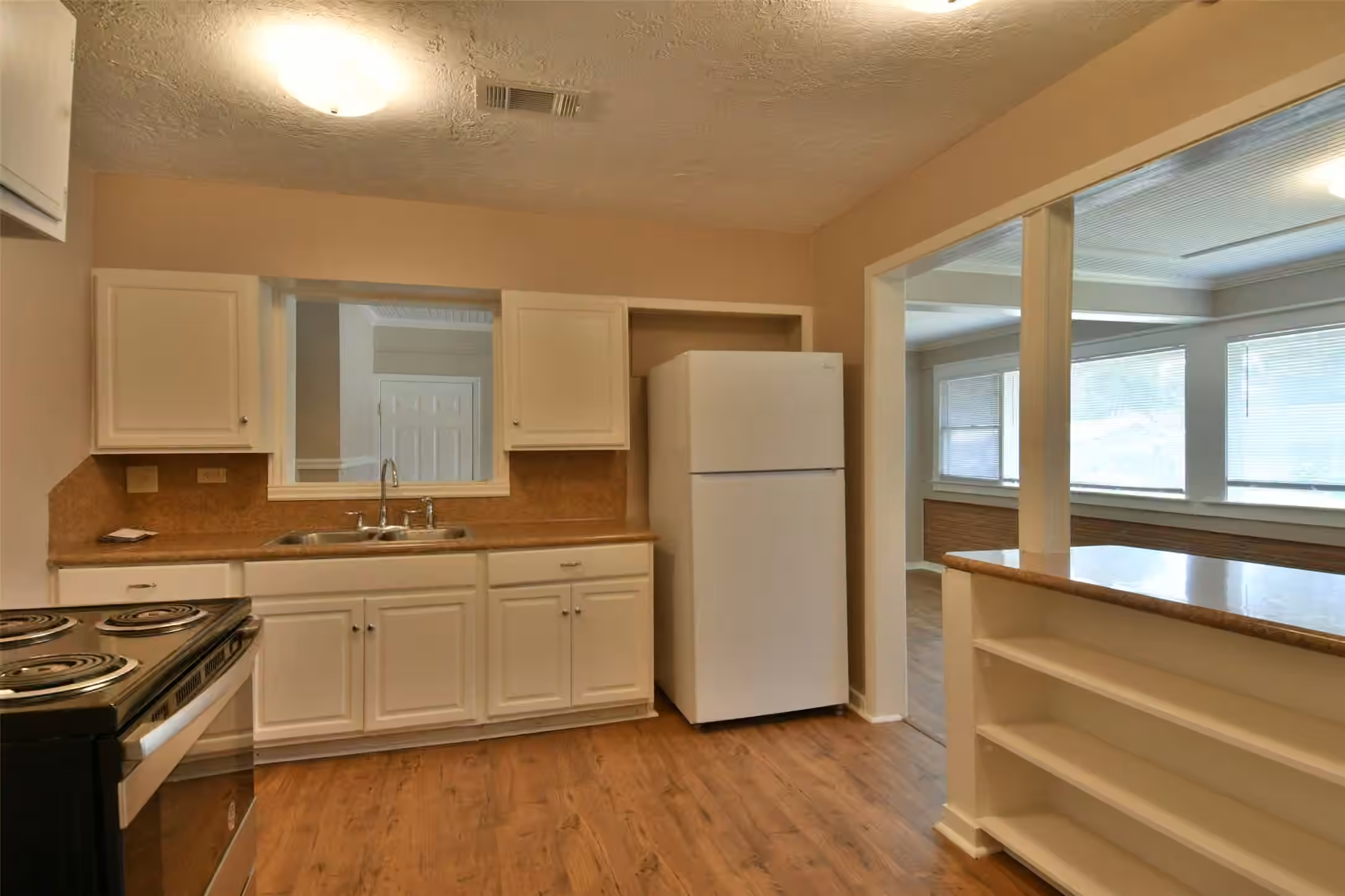 Photo 6 of 1506 Wyandotte Lane, Brenham, TX