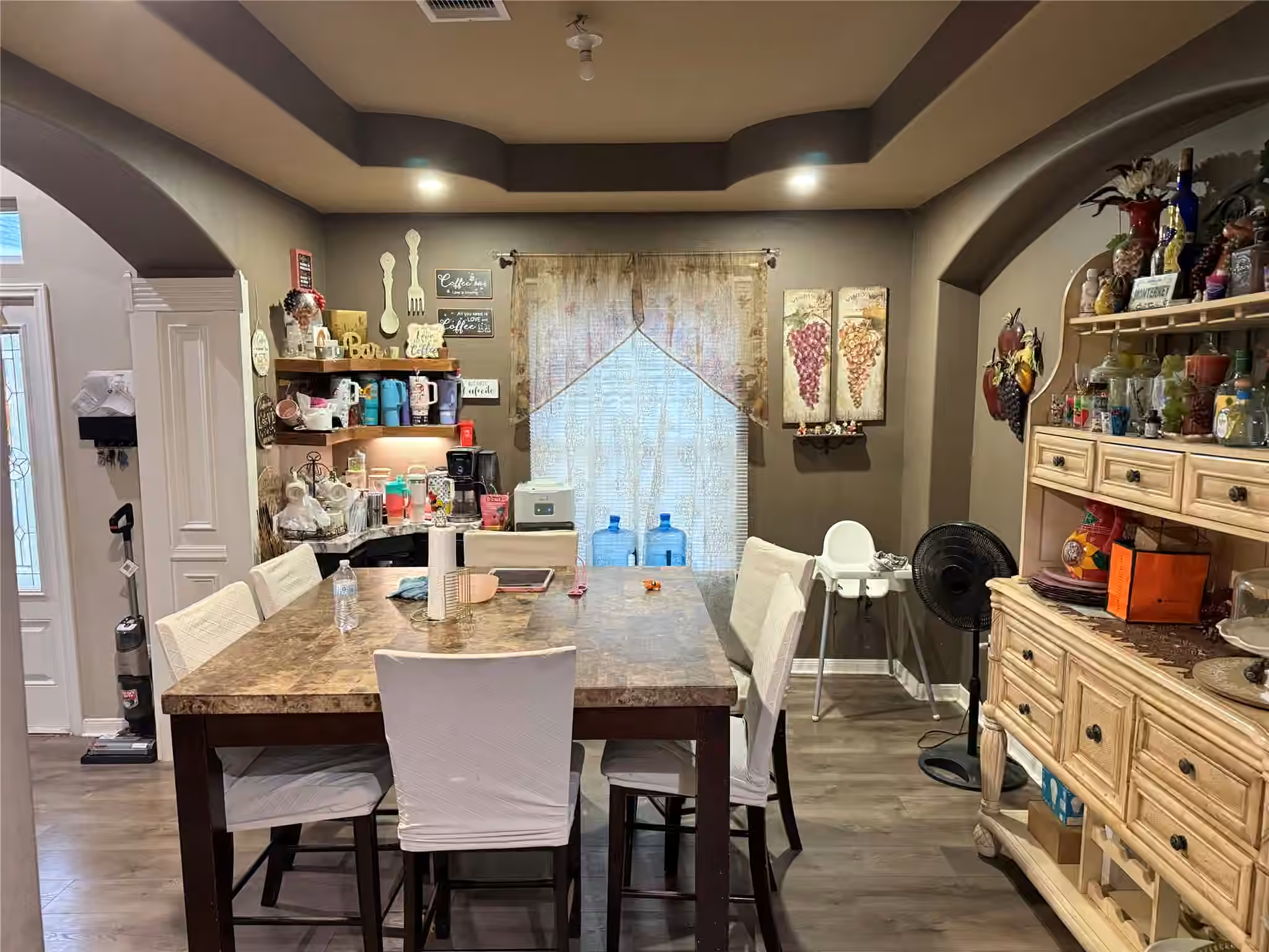 Photo 4 of 2307 County Road 3545, Cleveland, TX
