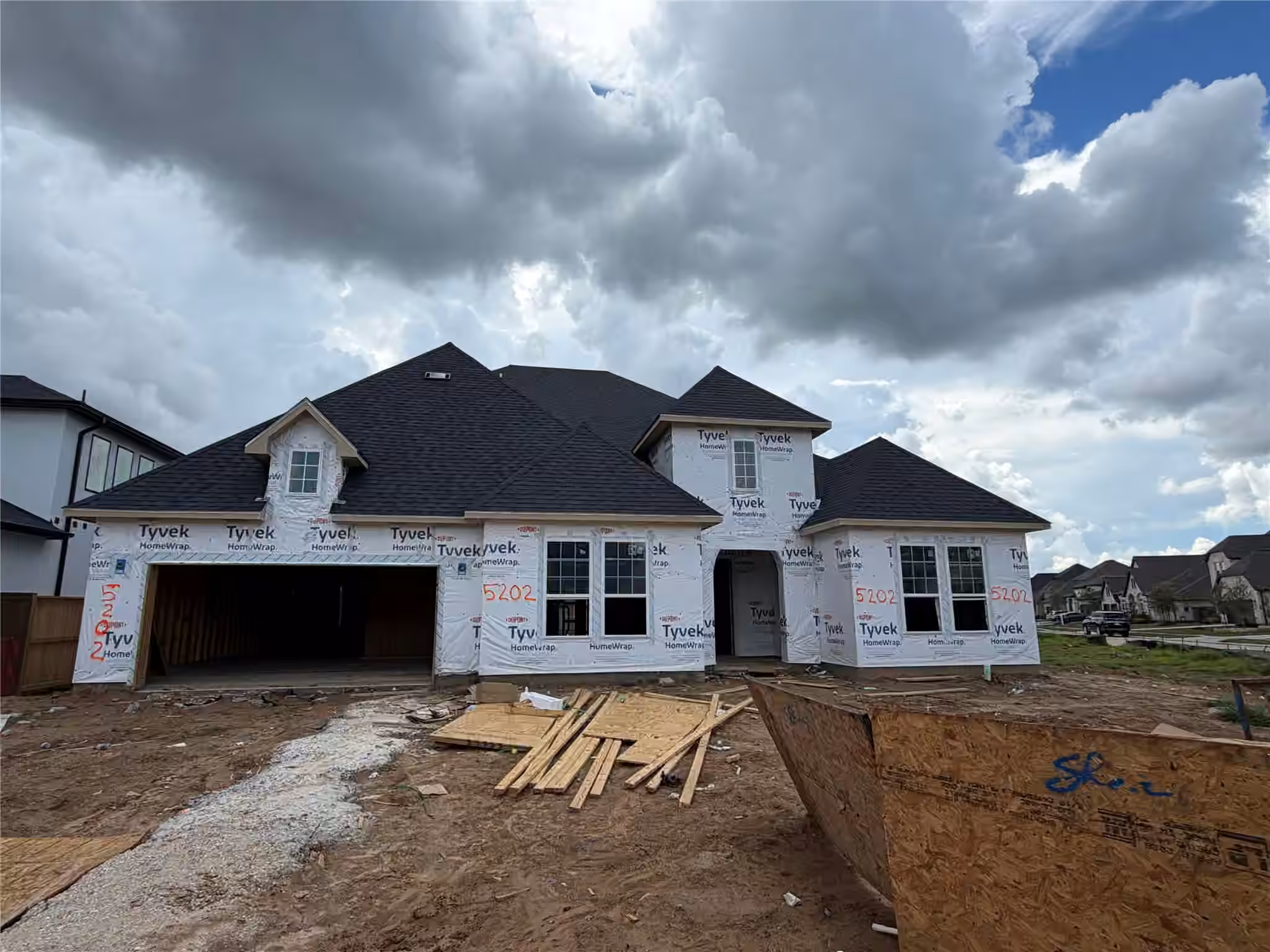 Photo 2 of 5202 Deer Valley Court, Manvel, TX