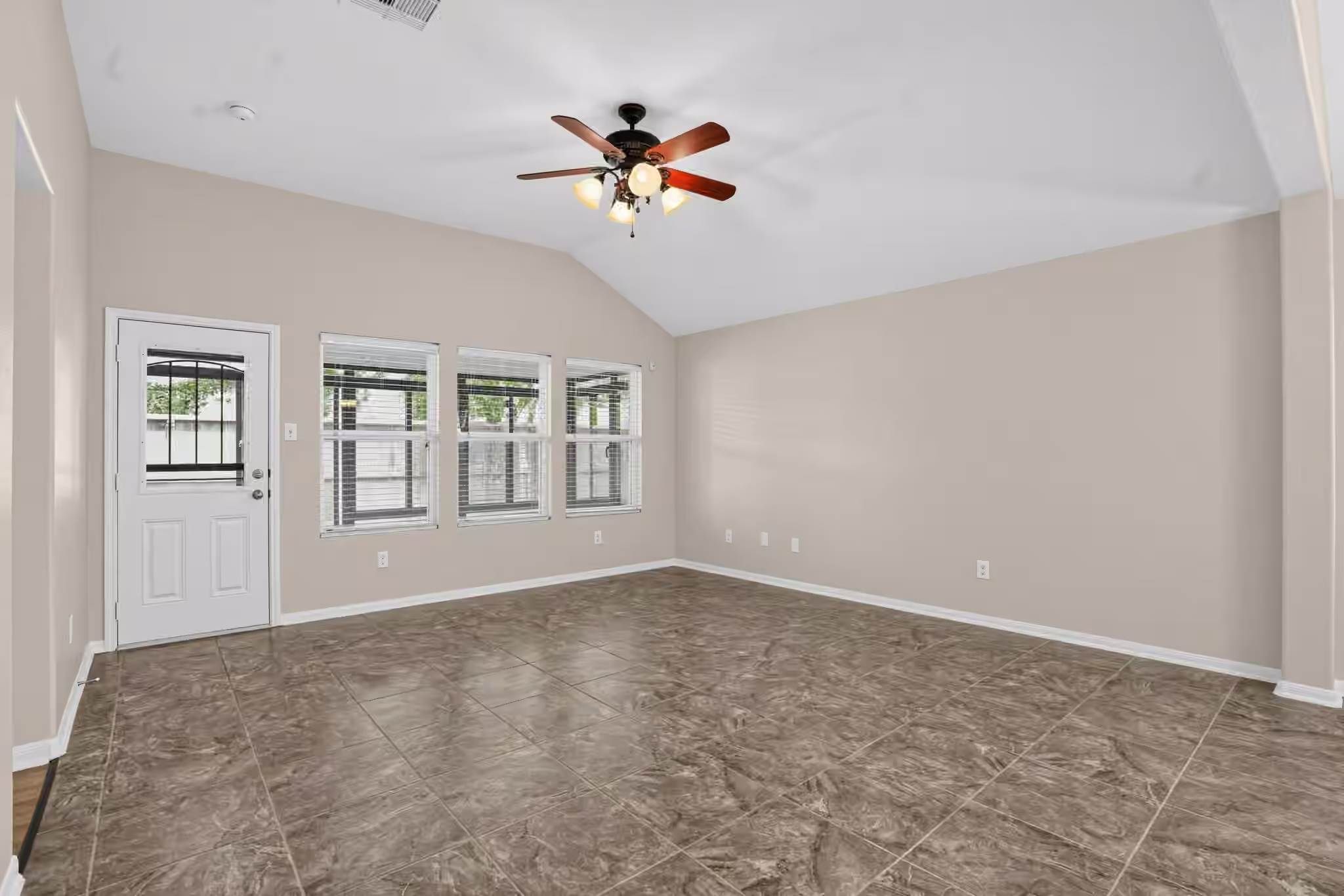 Photo 5 of 5035 Blue Spruce Hill Street, Humble, TX 77346