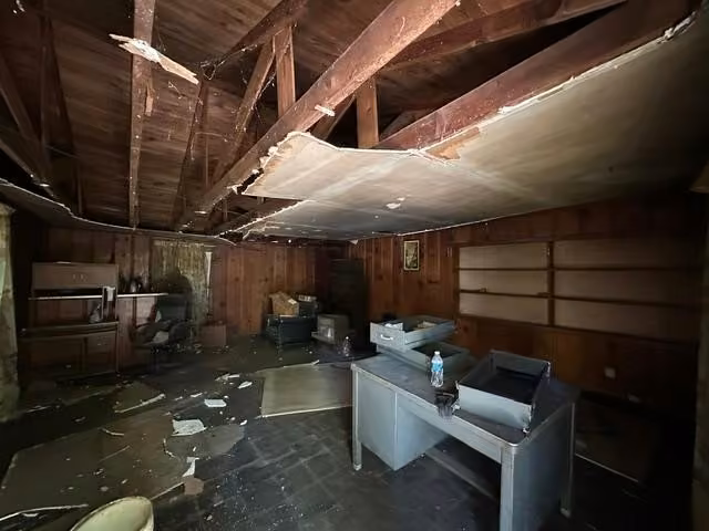 Photo 4 of 4421 Leffingwell Street, Houston, TX